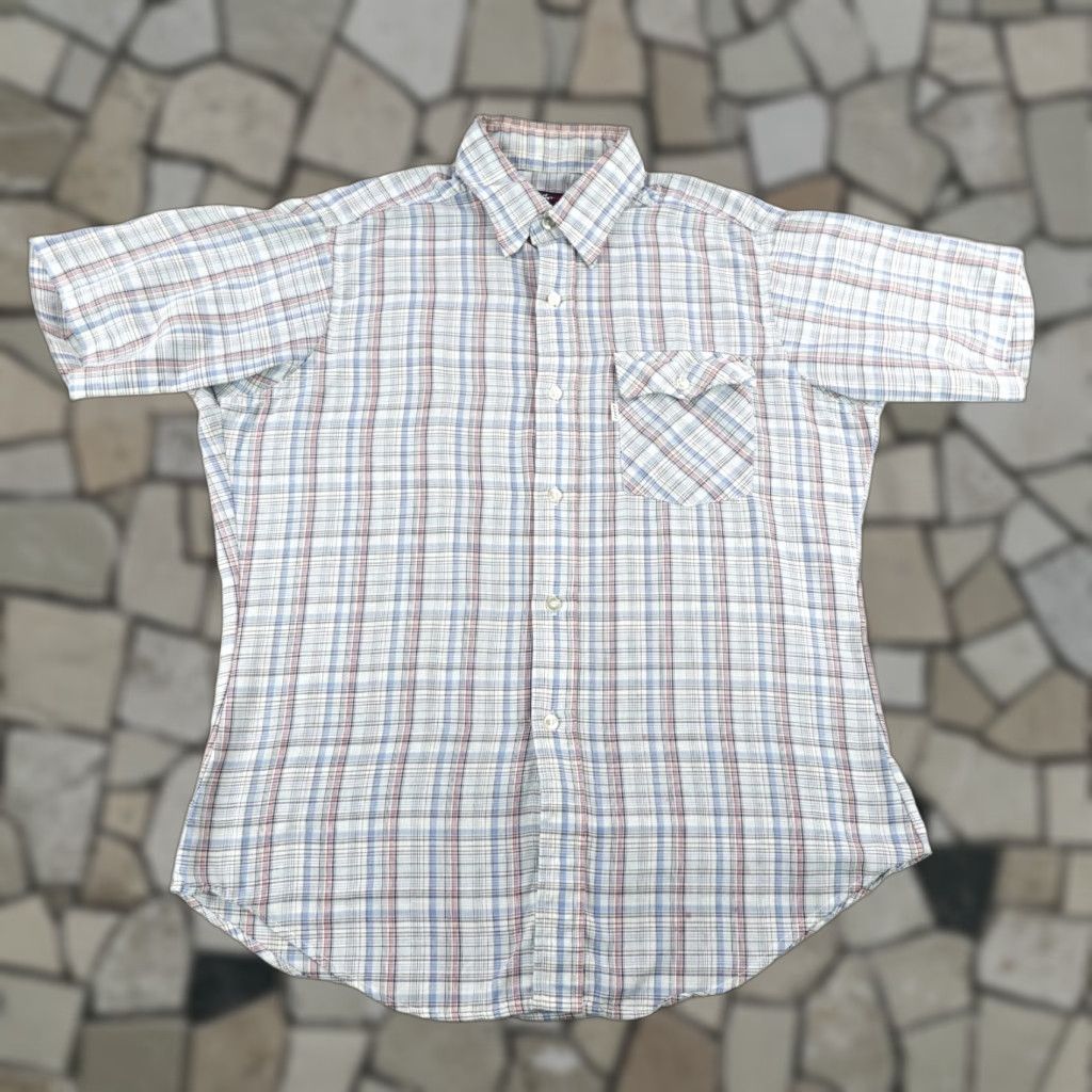 Levi's VINTAGE Levi's Shirt Mens Large Blue Red Plaid Button-Up White Tab Casual 80s Size US L / EU 52-54 / 3 - 1 Thumbnail