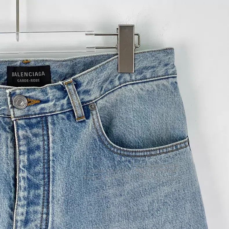Balenciaga Balenciaga Size XS Light blue washed cotton casual denim l Size US 27 - 3 Thumbnail