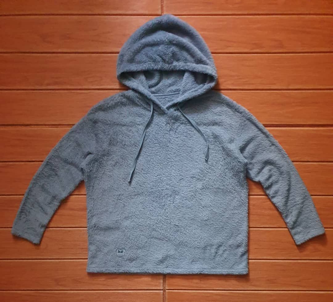 Disney Uniqlo x Disney blue fur hoodie Sweater Size XL / US 12-14 / IT 48-50 - 1 Thumbnail