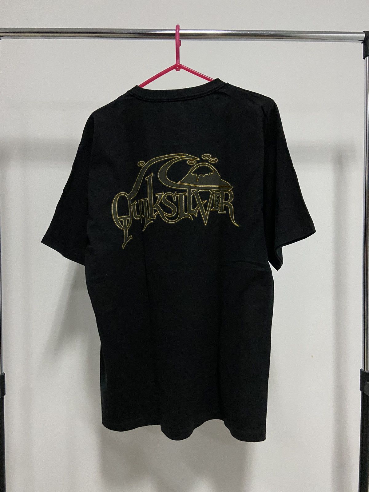 Quiksilver Quiksilver t shirt big logo vintage tee skate Size US M / EU 48-50 / 2 - 1 Thumbnail