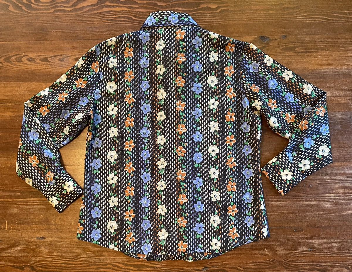 Retrofit × Vintage Vintage 60s/70s Kmart Flowers All Over Polyester Button Up Size M / US 6-8 / IT 42-44 - 10 Thumbnail