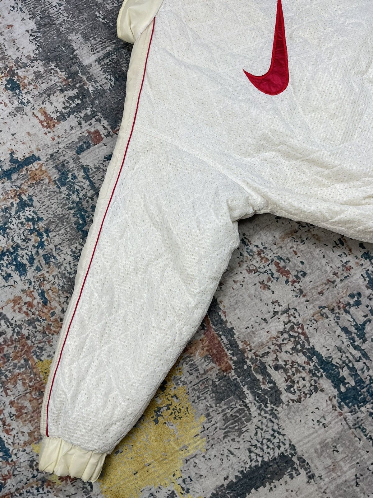 Nike Vtg 90s Nike Big Swoosh White Mesh Redline Size US XL / EU 56 / 4 - 3 Thumbnail