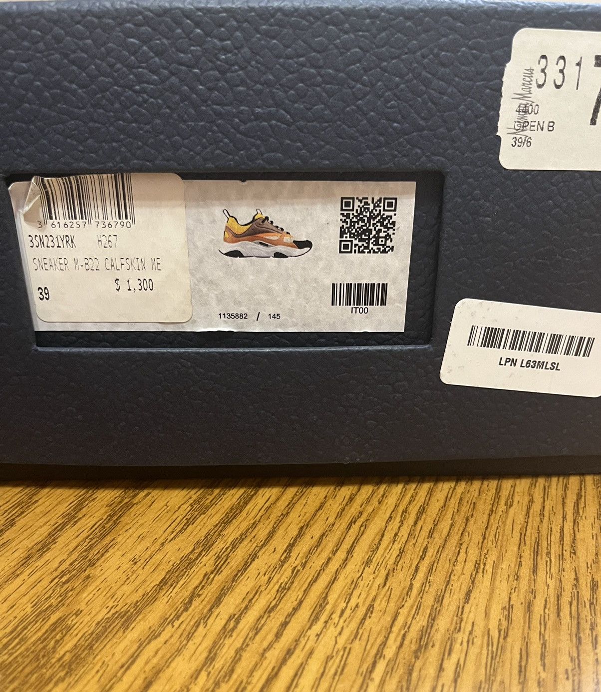 Dior Dior B22 Sneaker Ebony/Camel Size US 6 / EU 39 - 9 Thumbnail