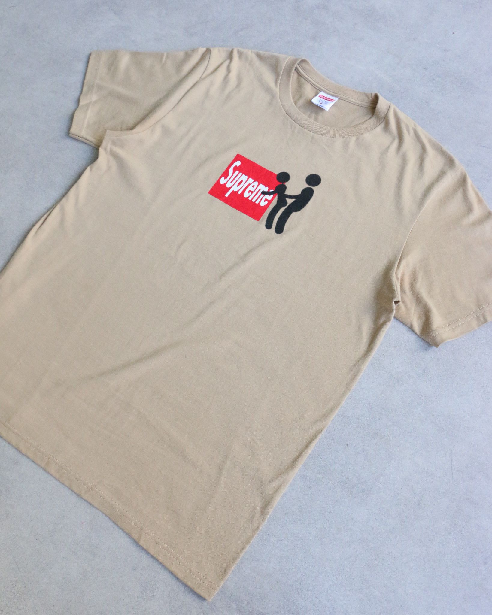 Supreme Supreme Stick Box Logo Tee Khaki Size US M / EU 48-50 / 2 - 2 Thumbnail
