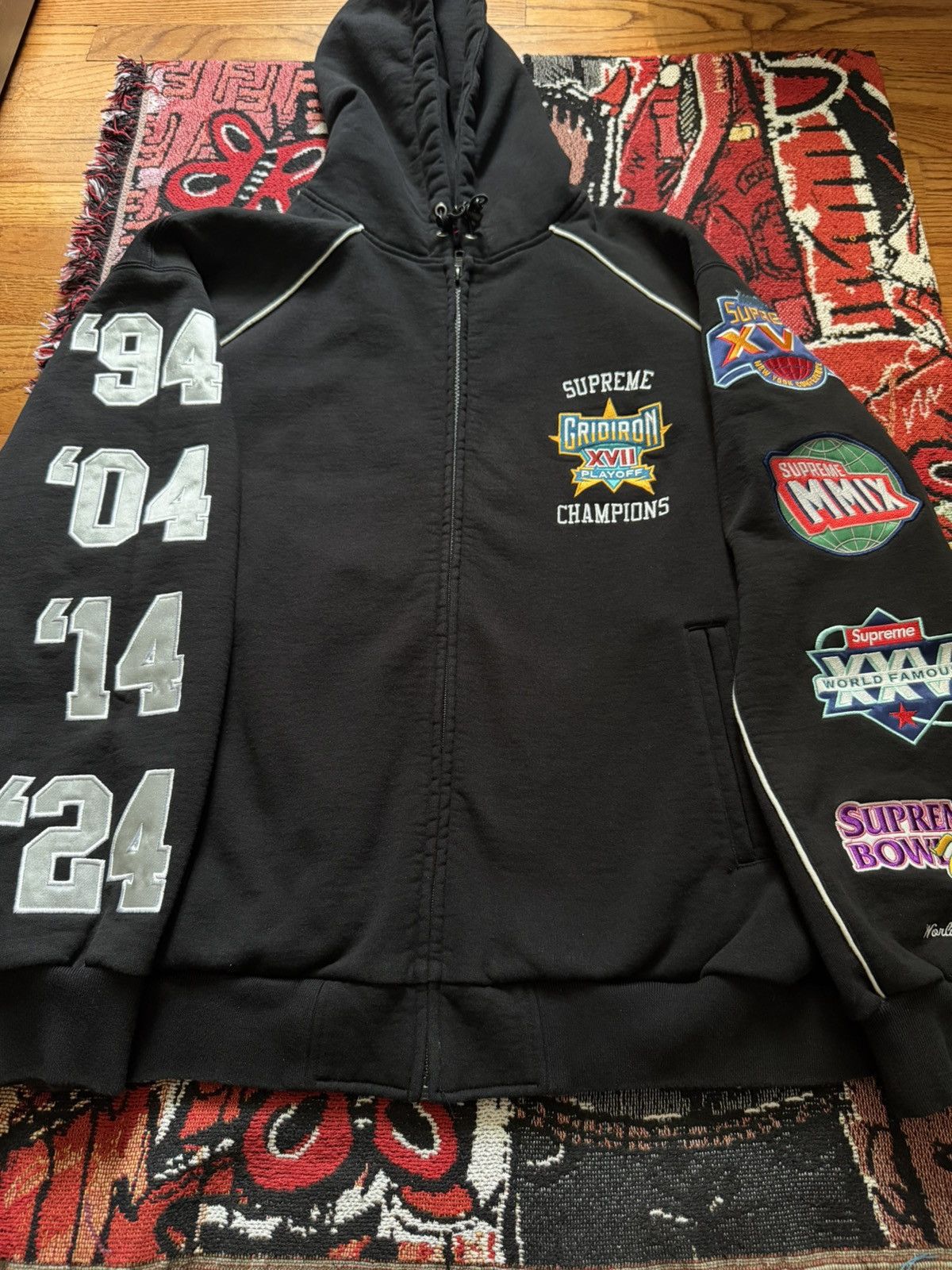 Supreme Supreme - playoffs zipup Size US L / EU 52-54 / 3 - 1 Thumbnail