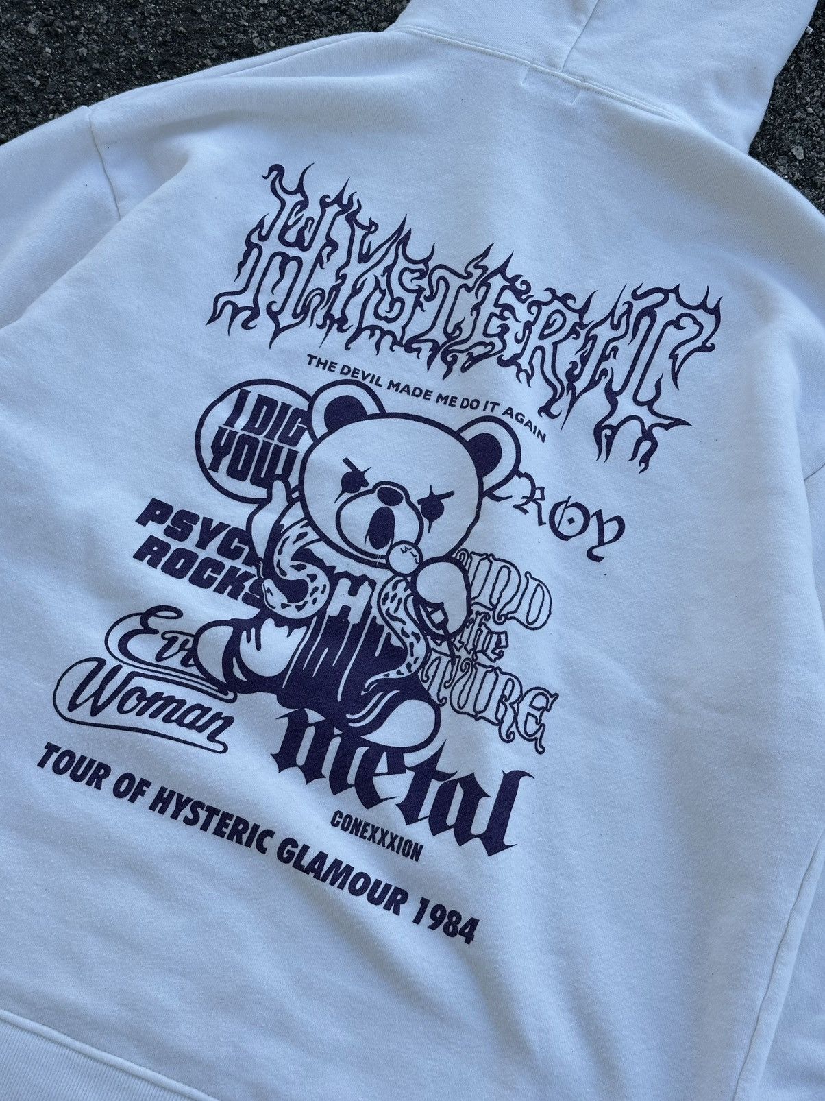 Hysteric Glamour Hysteric Glamour a Gothic-style logo and a graphic of bear. Size US XL / EU 56 / 4 - 6 Thumbnail