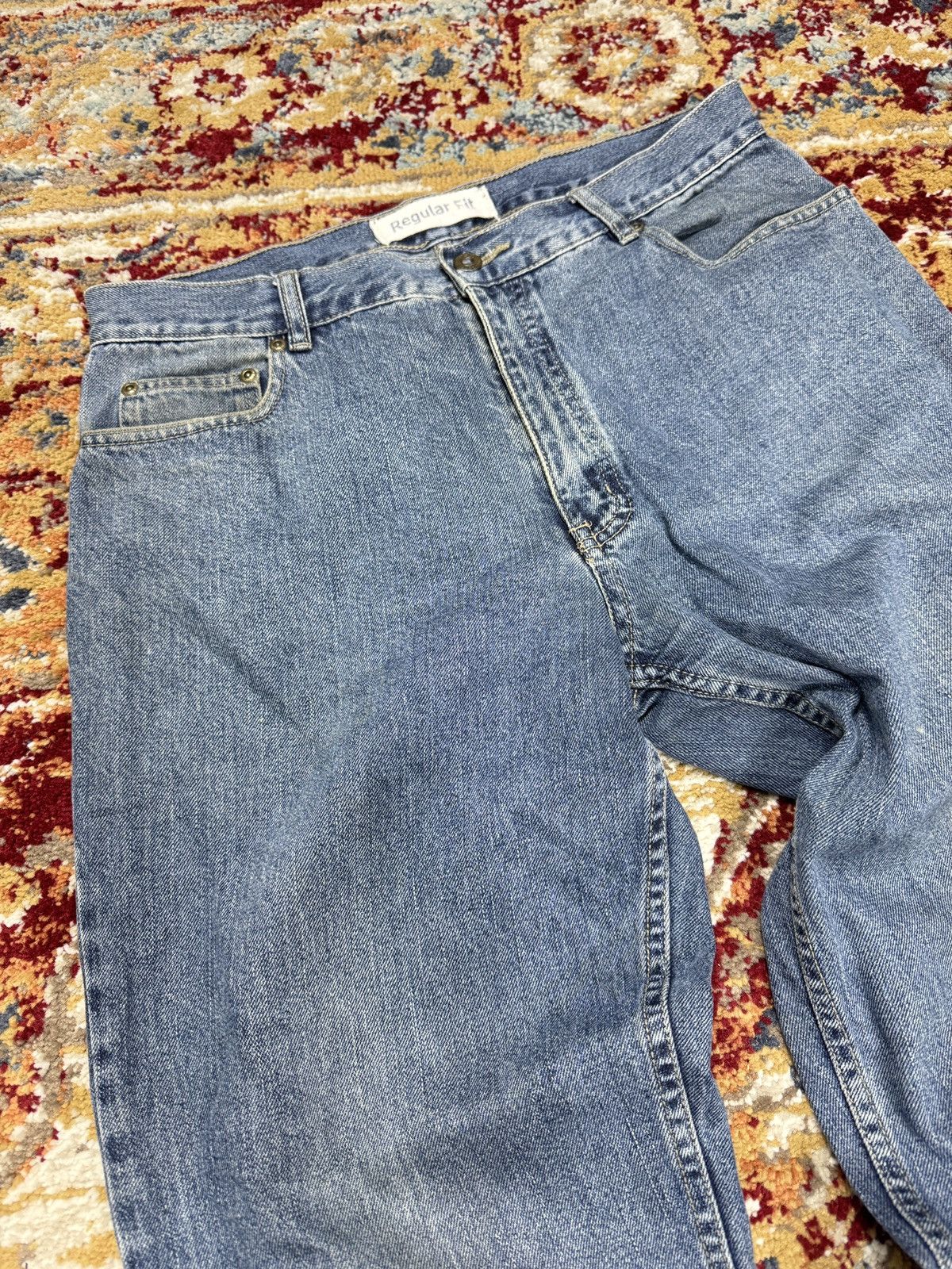 Vintage ᶠᵃⁿᶜʸᵍᵘʸ Vintage Baggy Washed Denim Jeans Wide leg Y2K Size US 33 - 3 Thumbnail