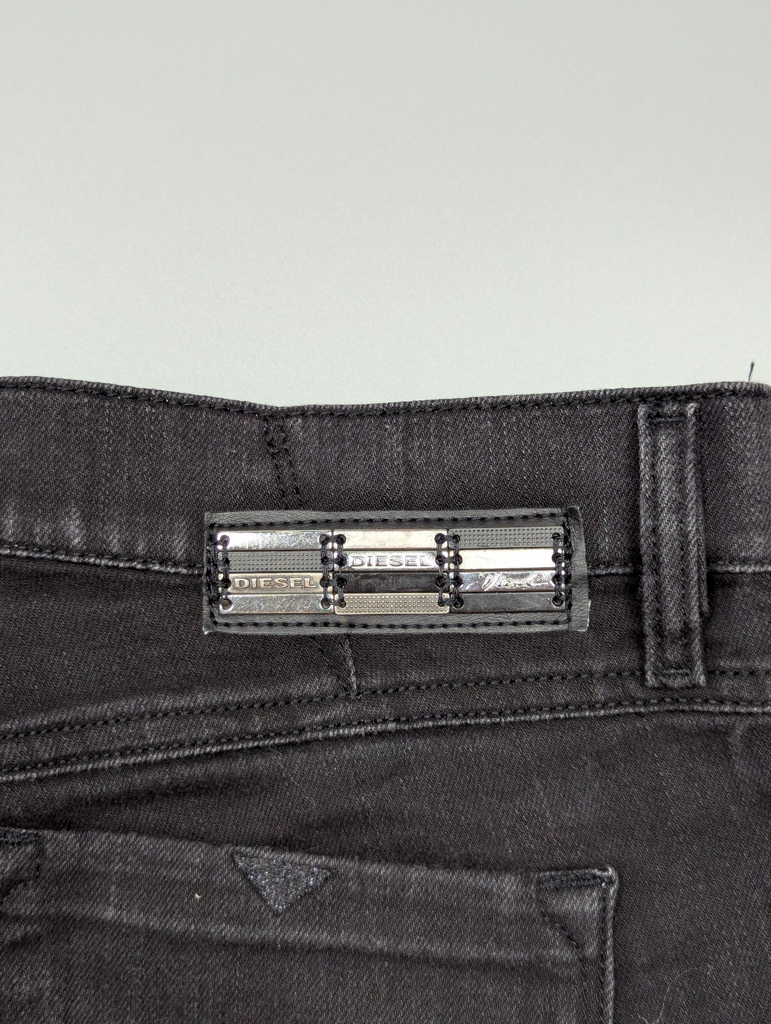 Diesel Vintage Women's Super Slim Stretch Black Distressed Shorts Size 29" - 11 Thumbnail
