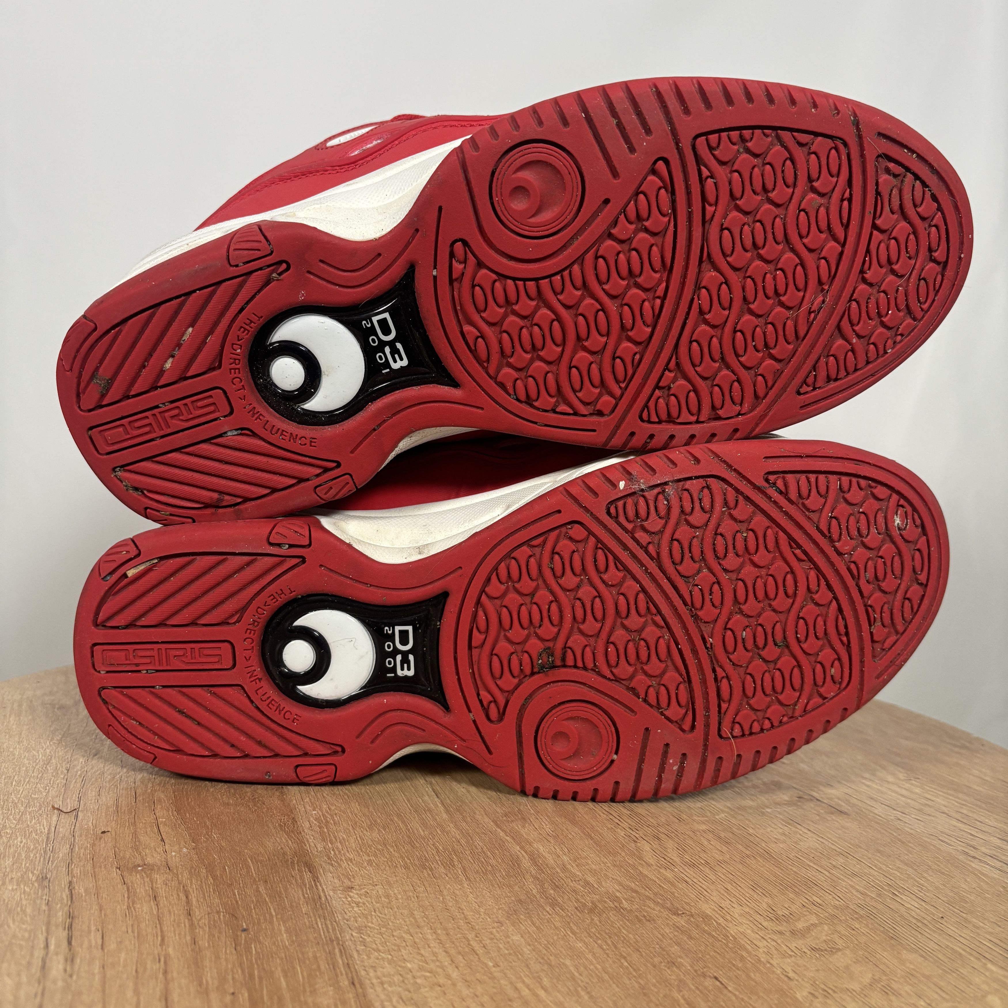 Osiris Osiris D3 2001 Red Rising Sun Used 10M Size US 10 / EU 43 - 8 Thumbnail