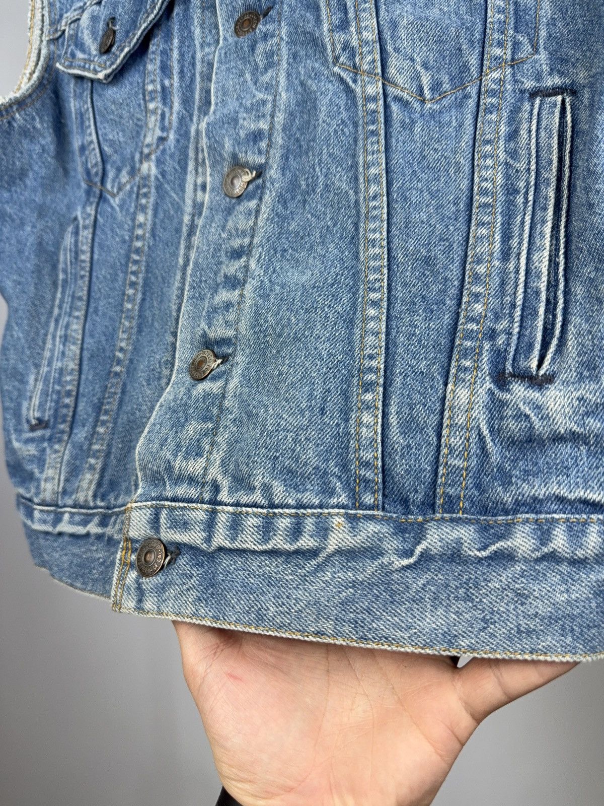 Levi's × Levi's Vintage Clothing × Vintage Vintage 90s Levi’s Punk Rock Logo Denim Vest Size US S / EU 44-46 / 1 - 6 Thumbnail