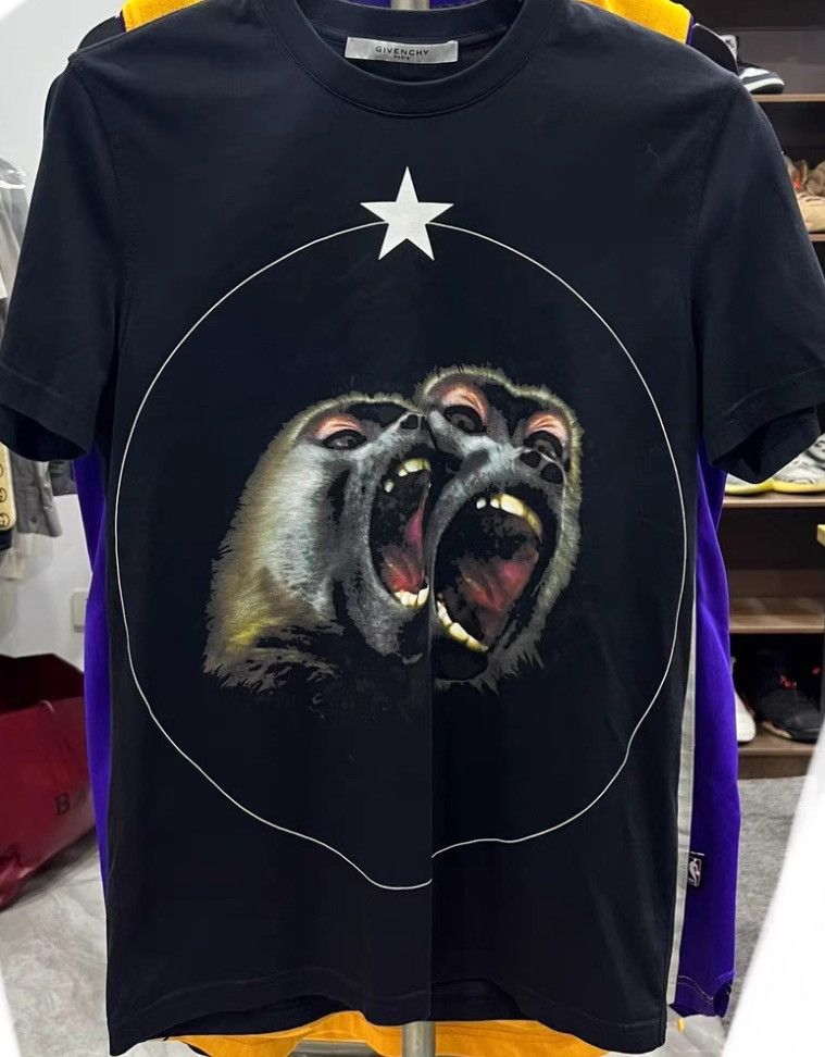 Givenchy Givenchy T-shirt, size XS Size US XS / EU 42 / 0 - 1 Thumbnail