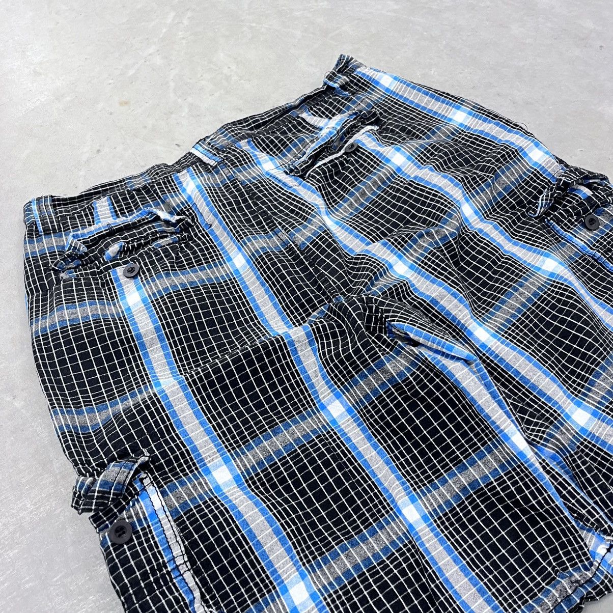 Beverly Hills Polo Club × Vintage Crazy Y2K Beverly Hills Polo Club Blue plaid shorts baggy 36 Size US 36 / EU 52 - 7 Thumbnail