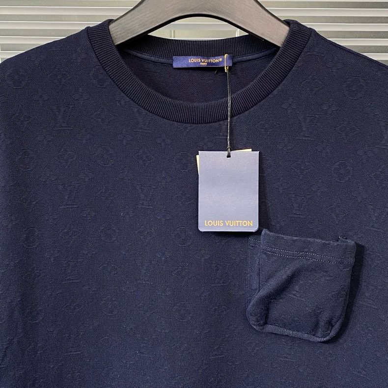 Louis Vuitton Louis Vuitton 3D pocket with dark lines and full print of p Size US L / EU 52-54 / 3 - 6 Thumbnail