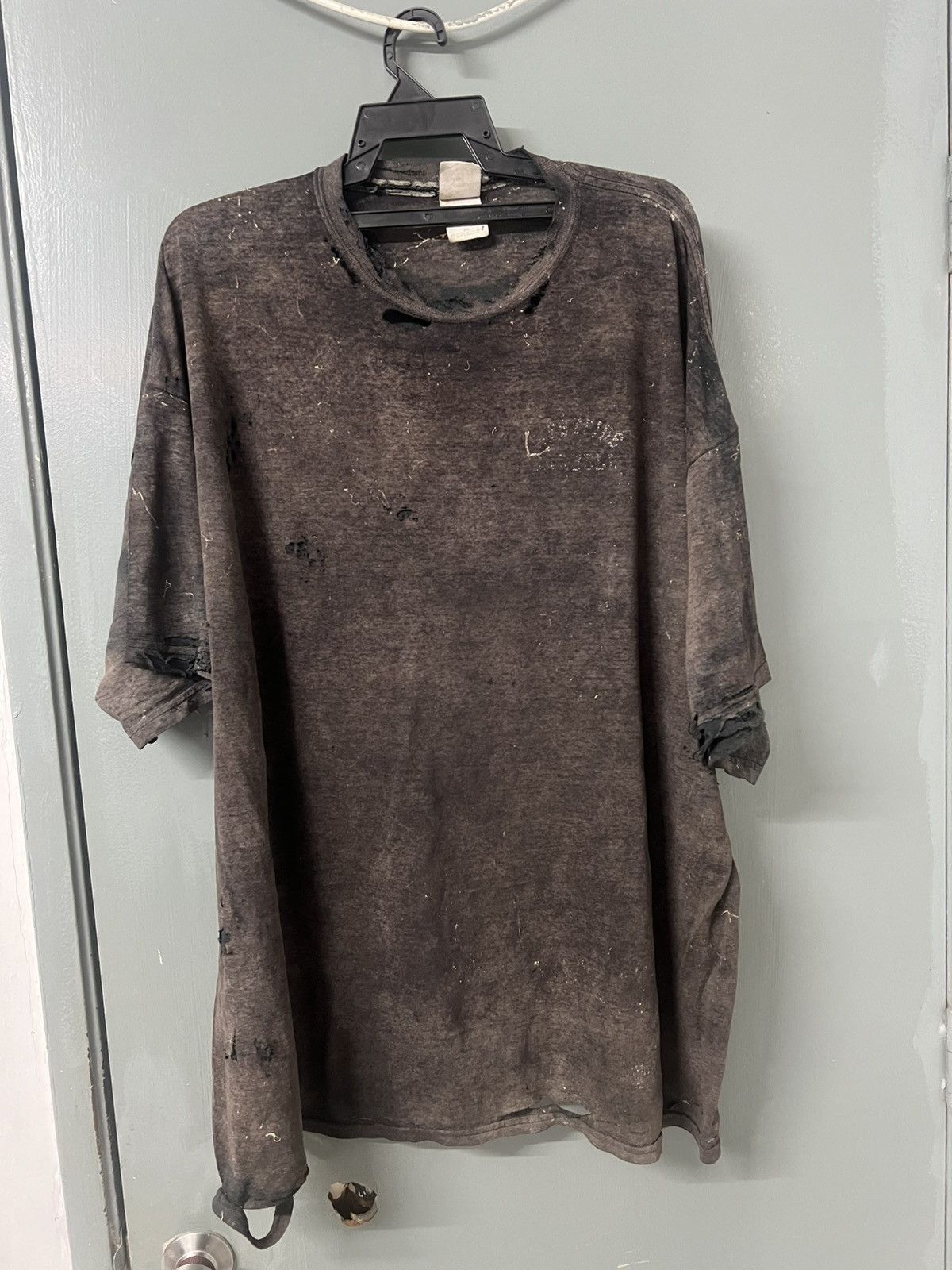 Vintage THRASHED FADED WEST BARBELL SIDE DISTRESSED BAND ERD GRUNGE Size US XXL / EU 58 / 5 - 6 Thumbnail