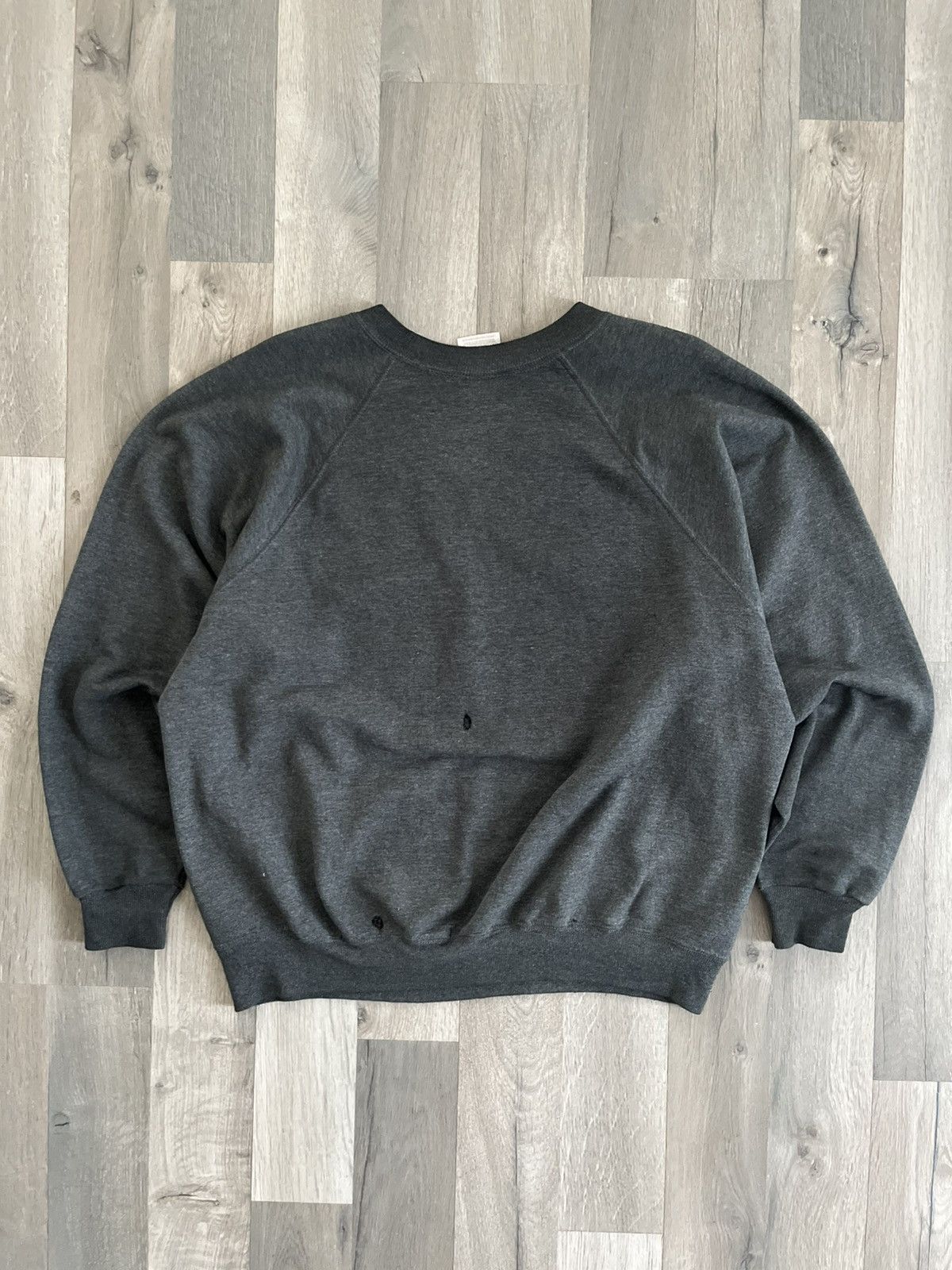 Wu-Tang Clan Vintage 90s Wu Tang Crewneck Sweatshirt Size US L / EU 52-54 / 3 - 2 Thumbnail