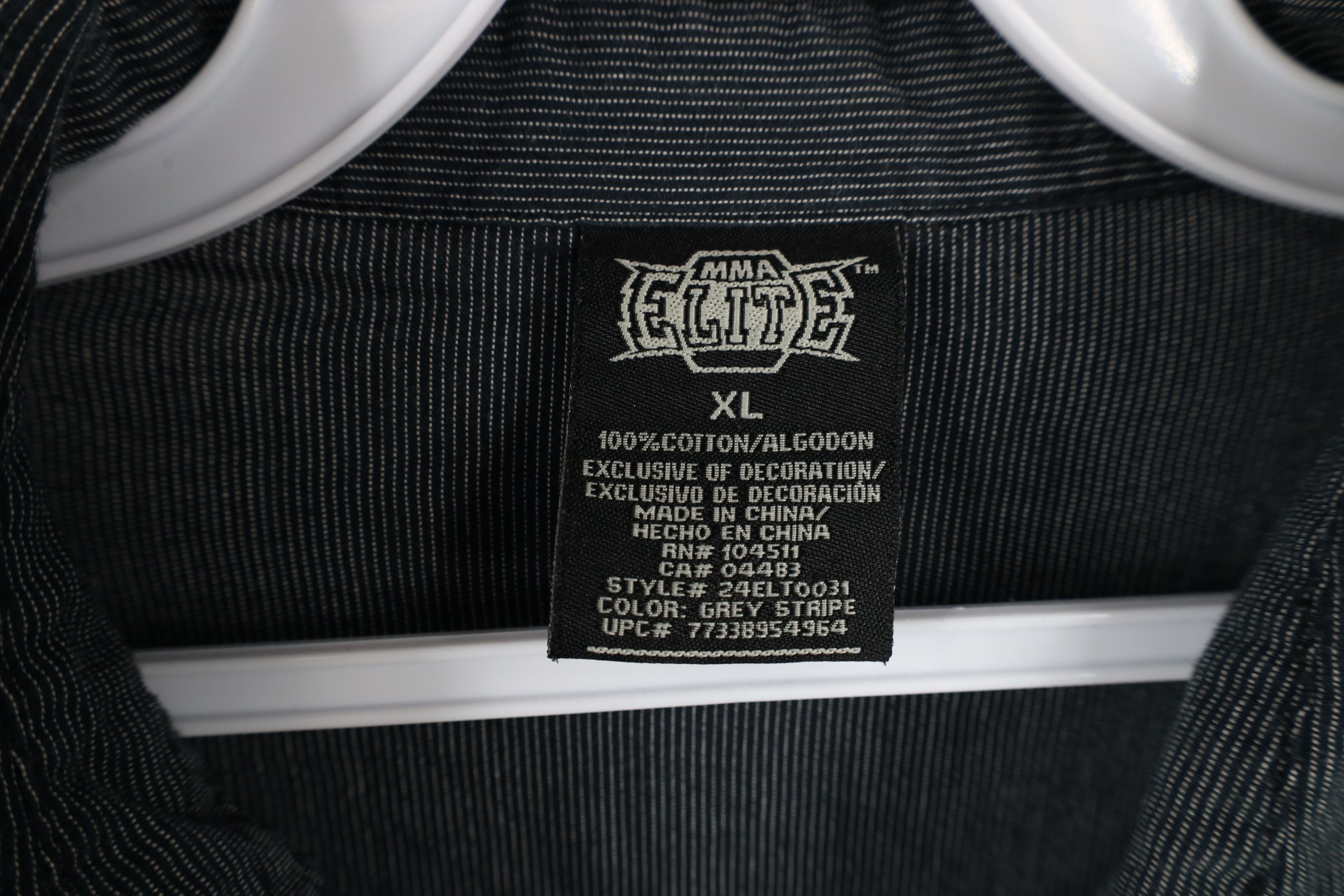 Vintage Vintage MMA Elite Striped Tribal UFC Fighting Button Shirt Size US XL / EU 56 / 4 - 11 Thumbnail