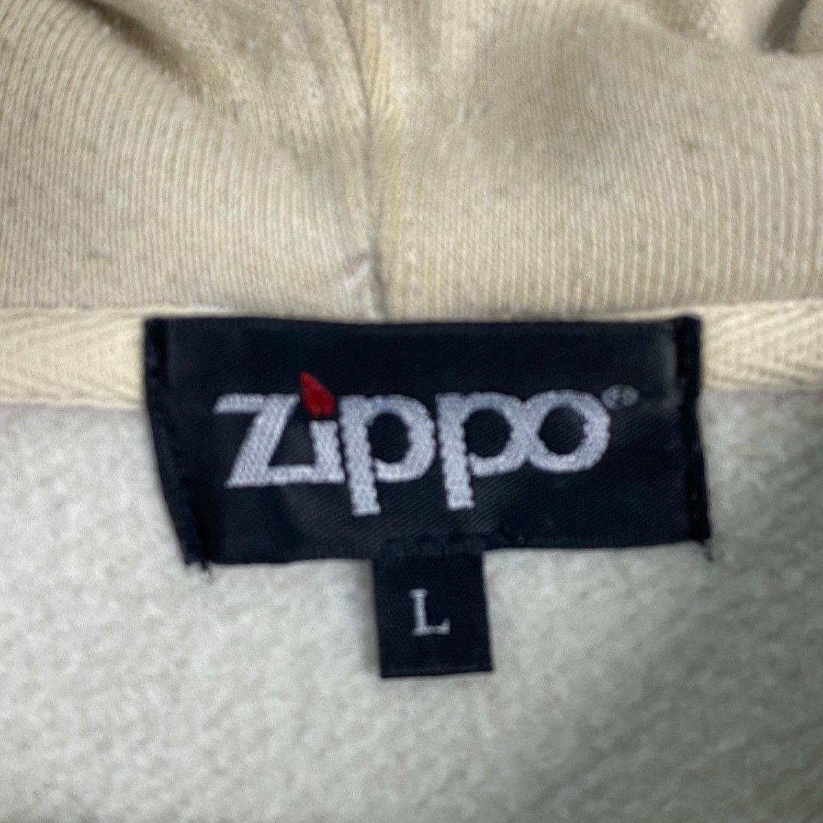 Vintage Vintage Zippo Hoodie Full Zip Sweater White Pullover Size L Size US L / EU 52-54 / 3 - 9 Thumbnail