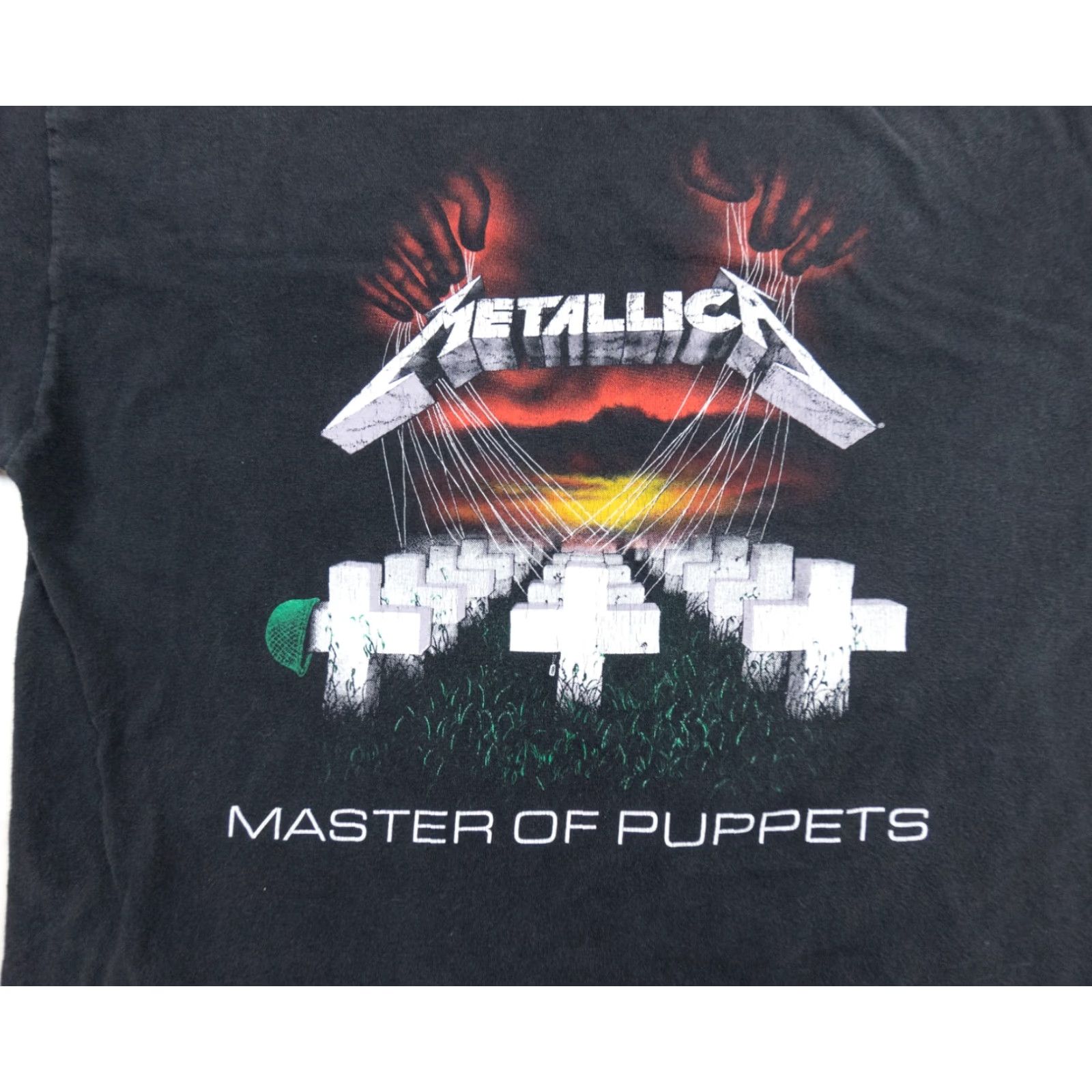 Vintage VINTAGE Metallica Shirt Men XL Black Crew Neck Band Tee Masters of Puppets XL Black Metallica Shirt Men XL Black Vintage Rock Band Tee Size US XL / EU 56 / 4 - 2 Thumbnail