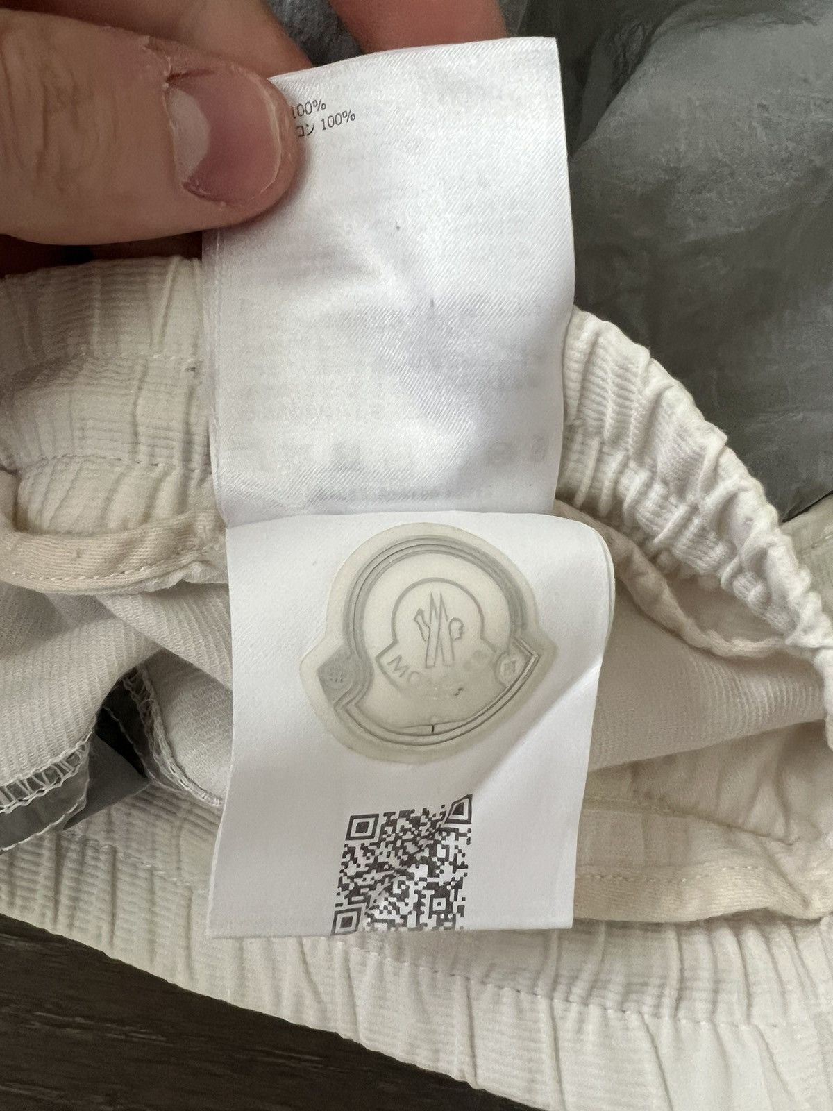 Moncler MONCLER Two-Tone Shorts White Grey Size 48 swim bathing suit Size US 32 / EU 48 - 7 Thumbnail