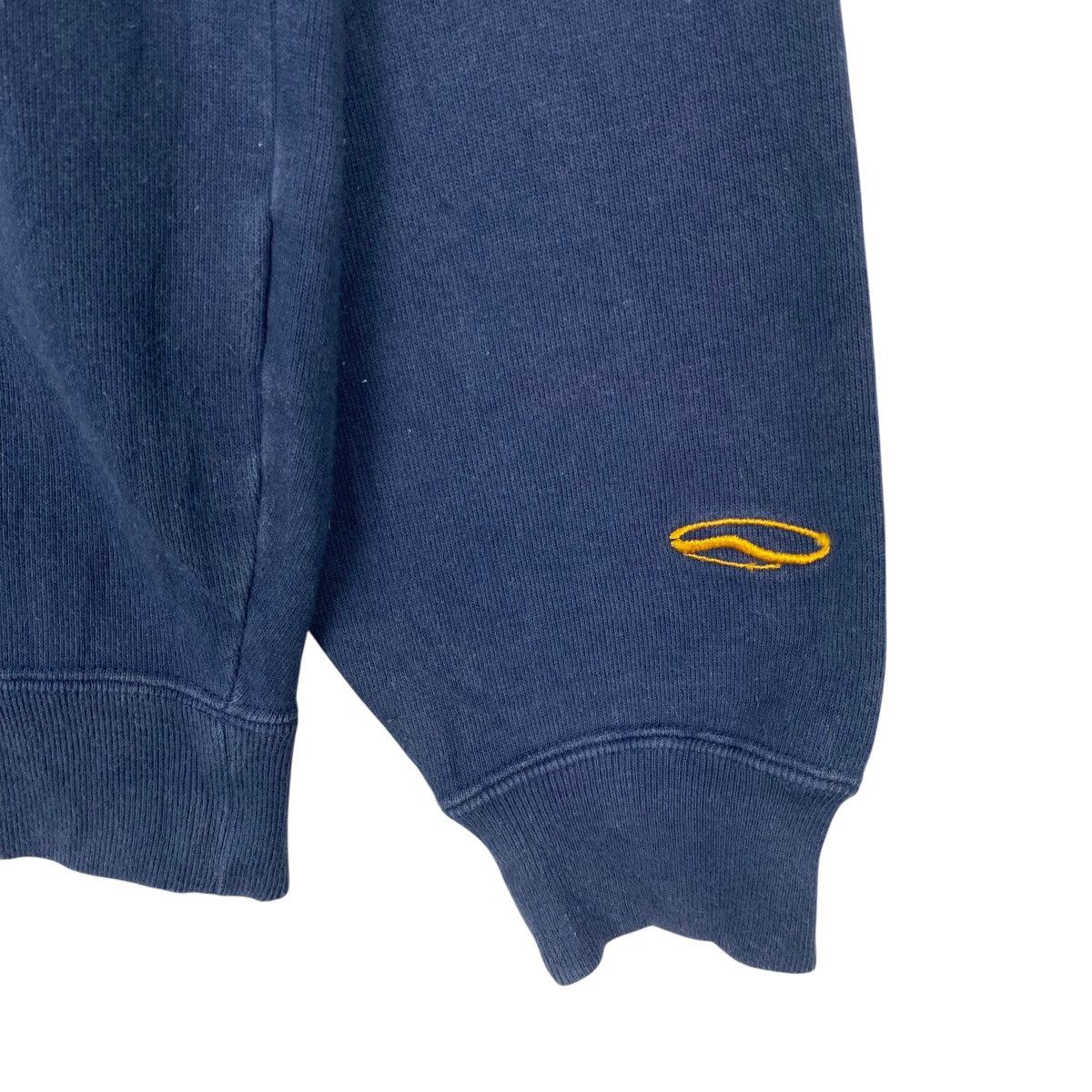 Vintage Vintage Vans Embroidered Sweatshirt Crewneck Blue Size L Size US L / EU 52-54 / 3 - 5 Thumbnail