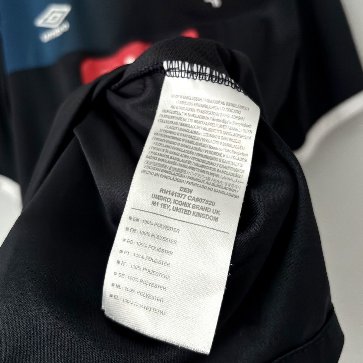 Umbro 2016 2017 Derby County Umbro Away Kit Soccer Jersey Shirt FC Size US L / EU 52-54 / 3 - 5 Thumbnail
