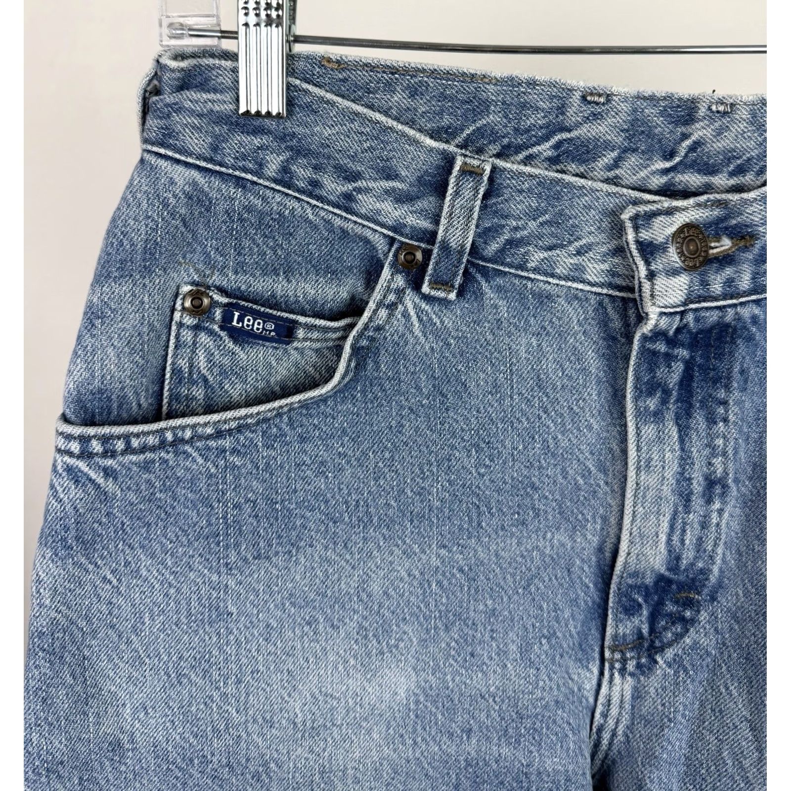 Lee VINTAGE Lee Jeans Womens 28x31 ACTUAL High Waist Tapered Leg 90s Grunge Mom Size 28" / US 6 / IT 42 - 4 Thumbnail