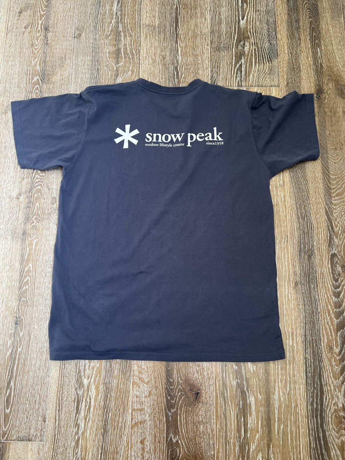 Snow Peak Snow peak logo tee Size US L / EU 52-54 / 3 - 1 Thumbnail