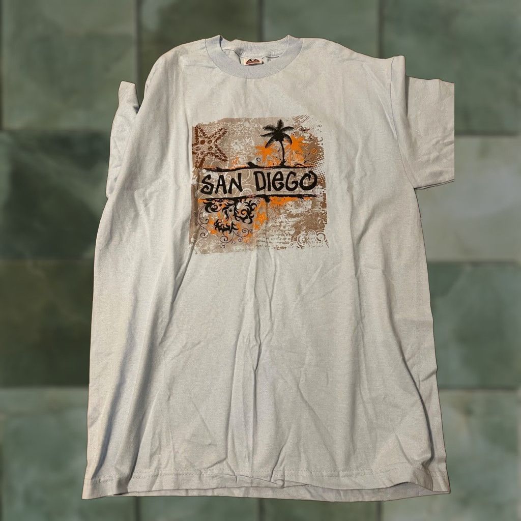 AAA Alstyle San Diego T-Shirt Blue Unisex Adult Large Solid Crew Neck Jersey California Size US L / EU 52-54 / 3 - 1 Thumbnail