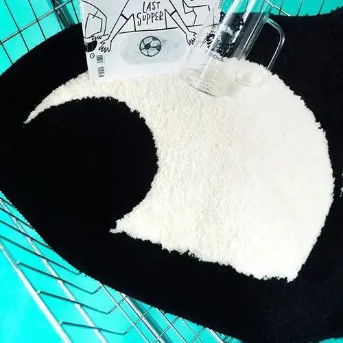 Japanese Brand Cute Big Eyes Rug Black Carpet 50x120cm Size ONE SIZE - 4 Thumbnail