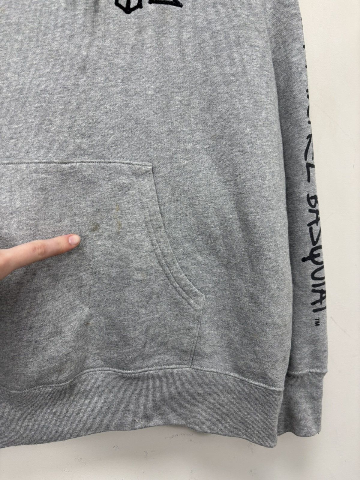 Uniqlo Uniqlo Jean Michel Basquiat Men’s Grey Classic Hoodie Size US L / EU 52-54 / 3 - 6 Thumbnail