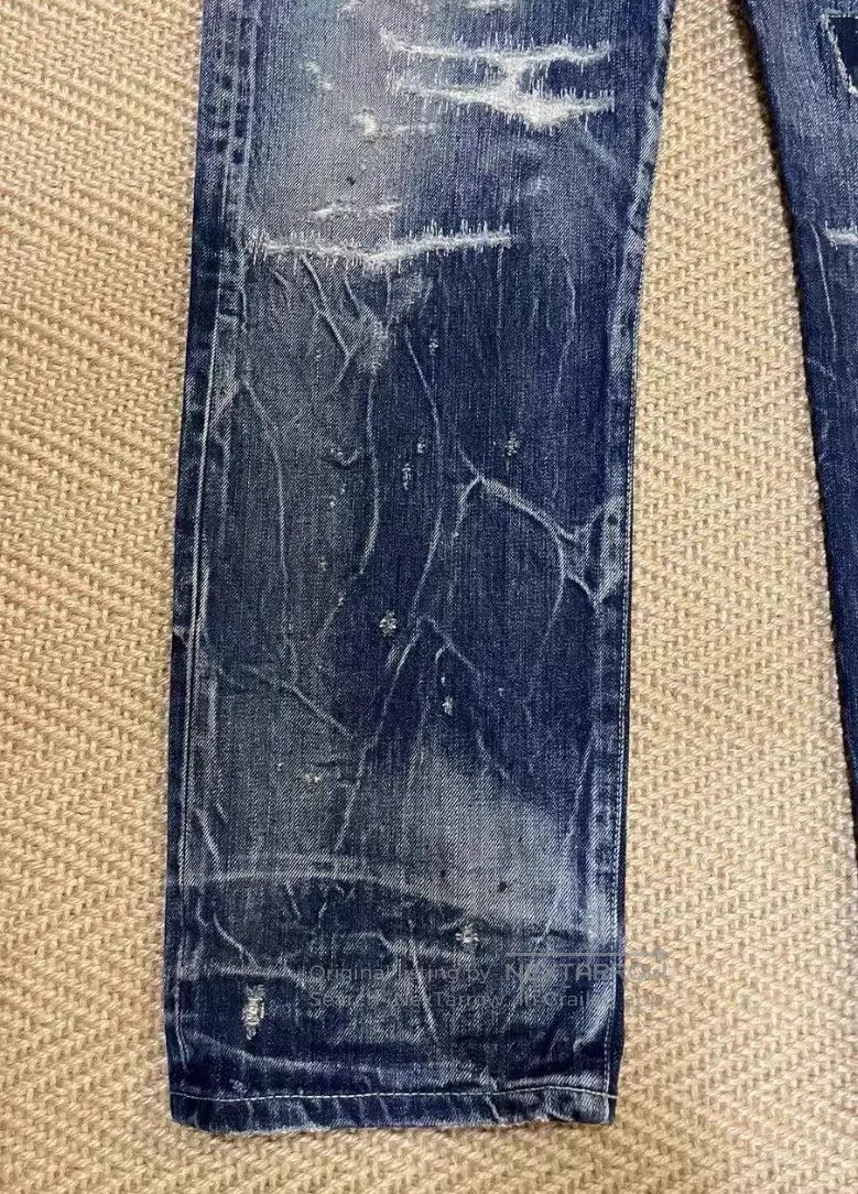 Neighborhood Neighborhood size M Distressed Washed Cut Denim Jeans Size US 27 - 6 Thumbnail