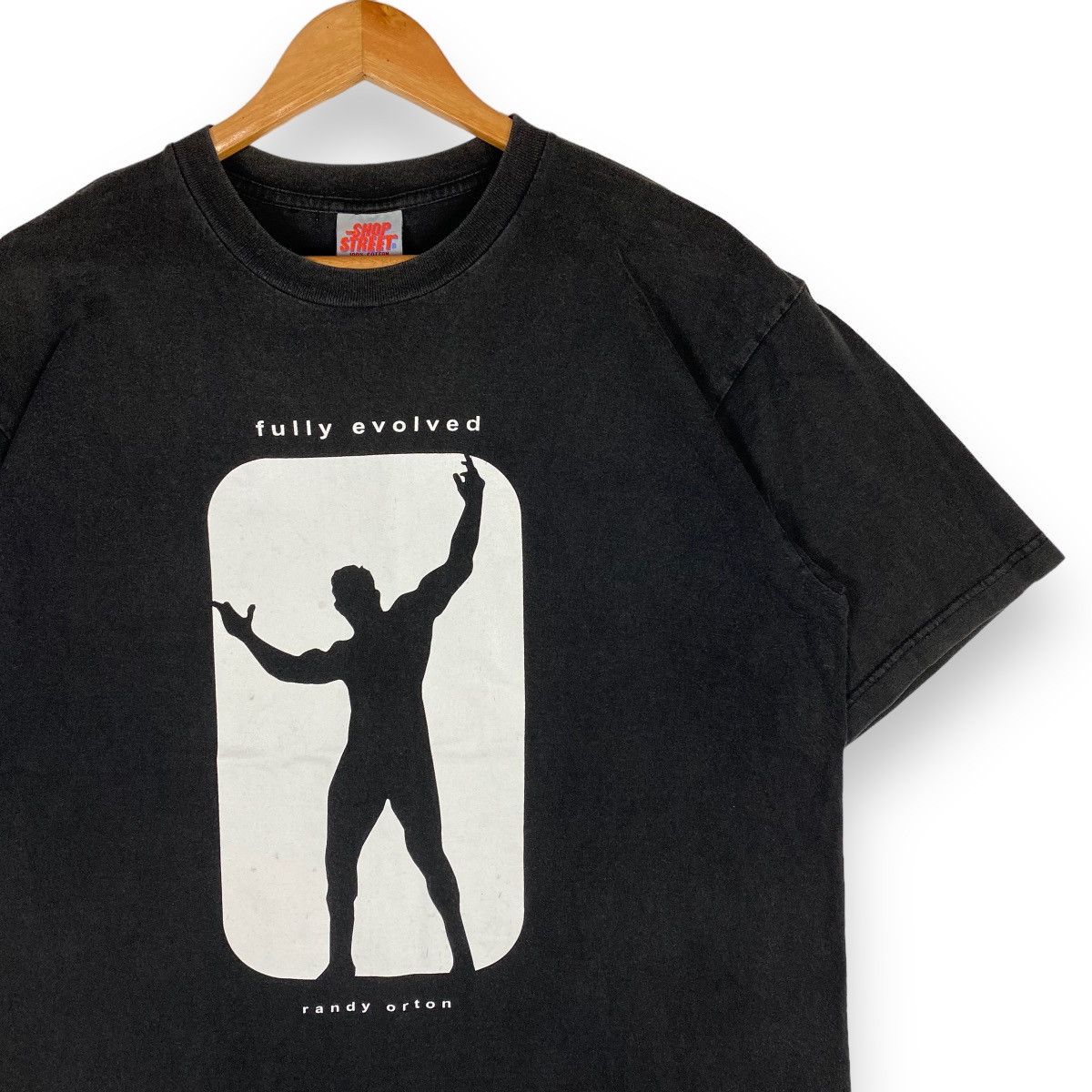 WWE Vintage RANDY ORTON Fully Evolved Wrestling Graphic Tee Size US L / EU 52-54 / 3 - 2 Thumbnail