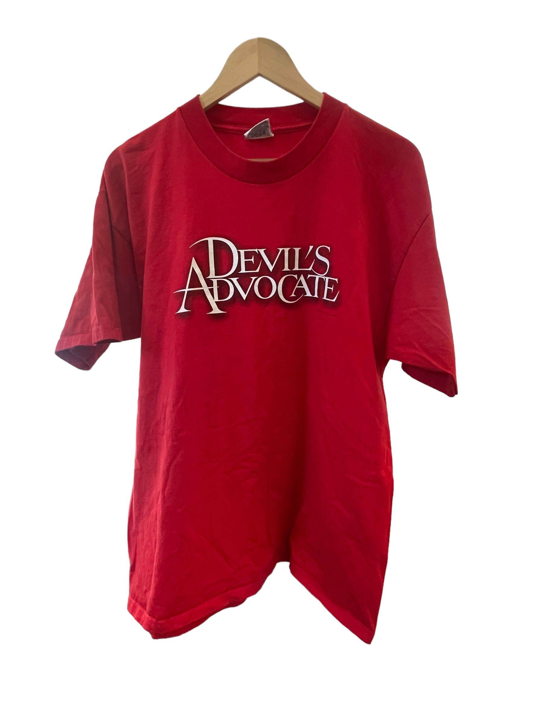 Vintage Vintage 1997 Devil's Advocate Official Warner Bros Promo Tee Size US XL / EU 56 / 4 - 1 Thumbnail
