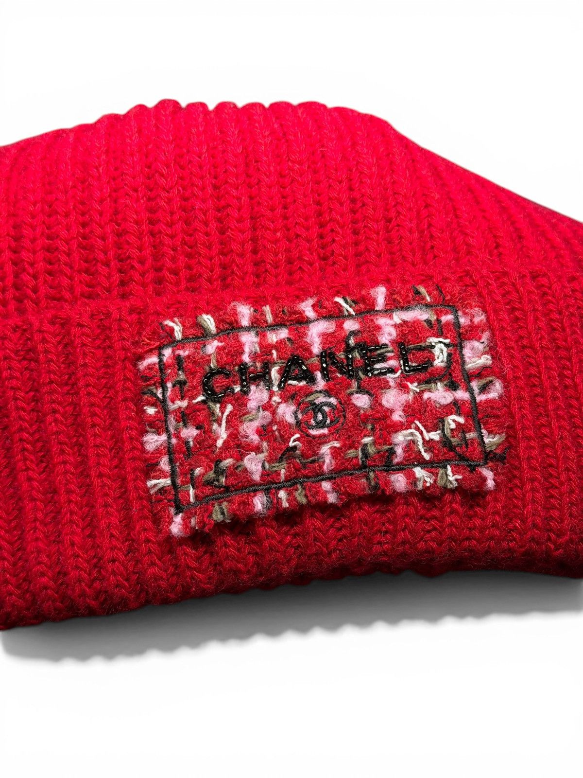 Chanel CHANEL CLOCHE 25K BEADED BEANIE Size ONE SIZE - 2 Thumbnail