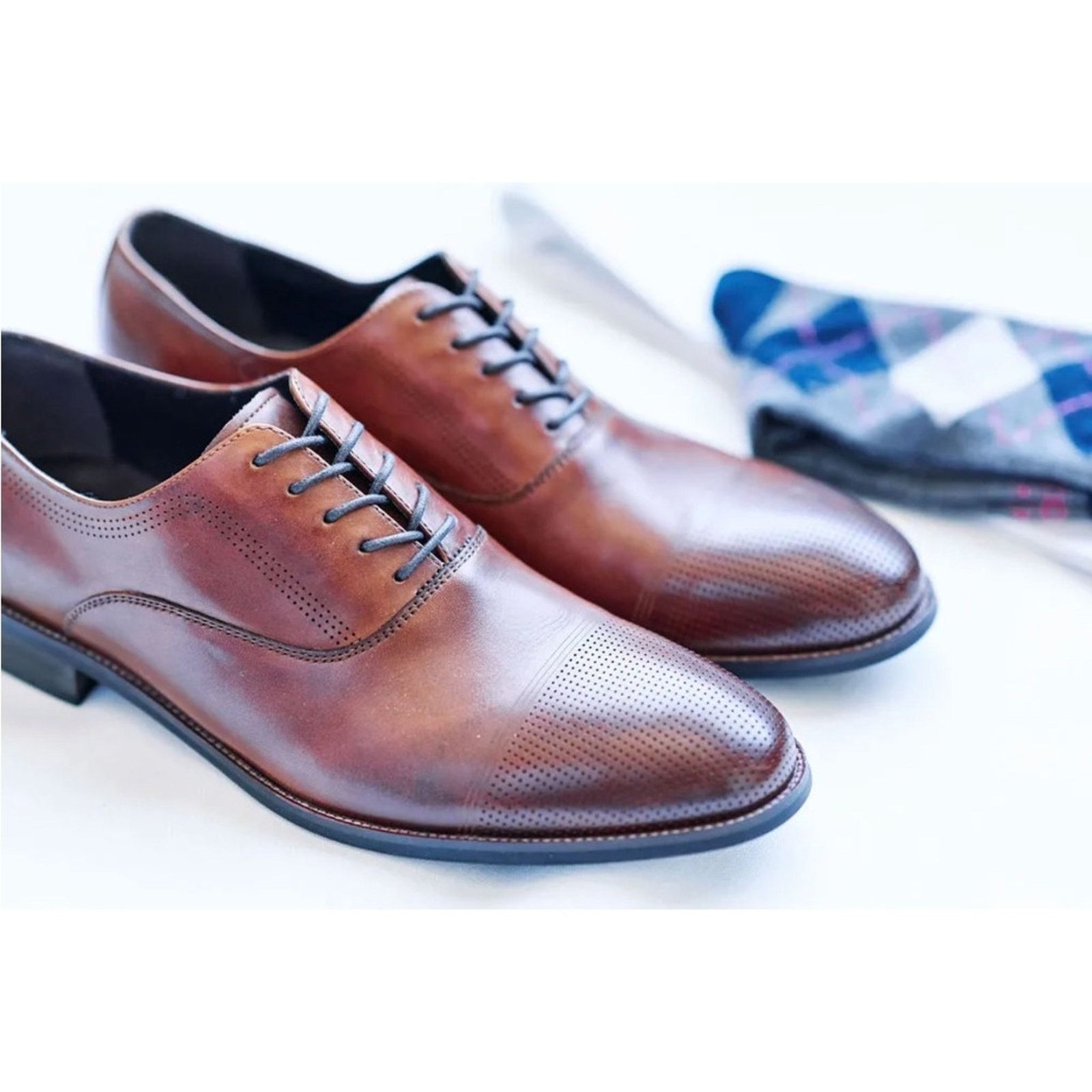 Kenneth Cole Dark Brown Oxfords Kenneth Cole Men main image 2