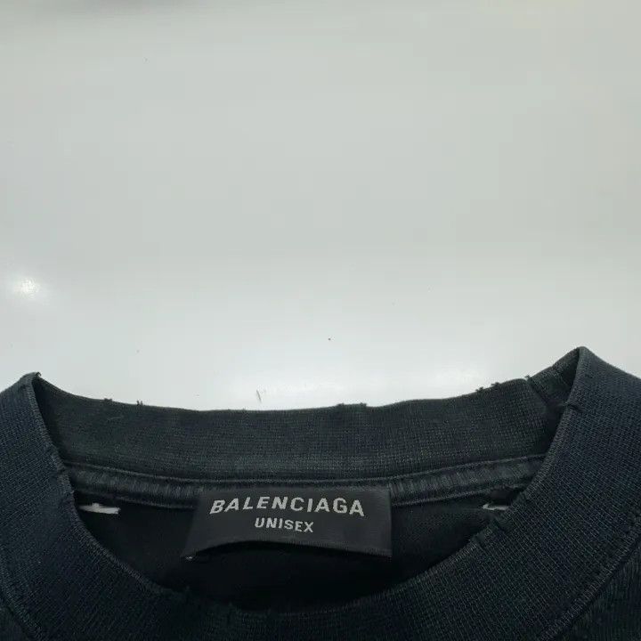 Balenciaga Balenciaga Balenciaga SS22 Maison Distressed Logo TShirt - Size US M / EU 48-50 / 2 - 5 Thumbnail