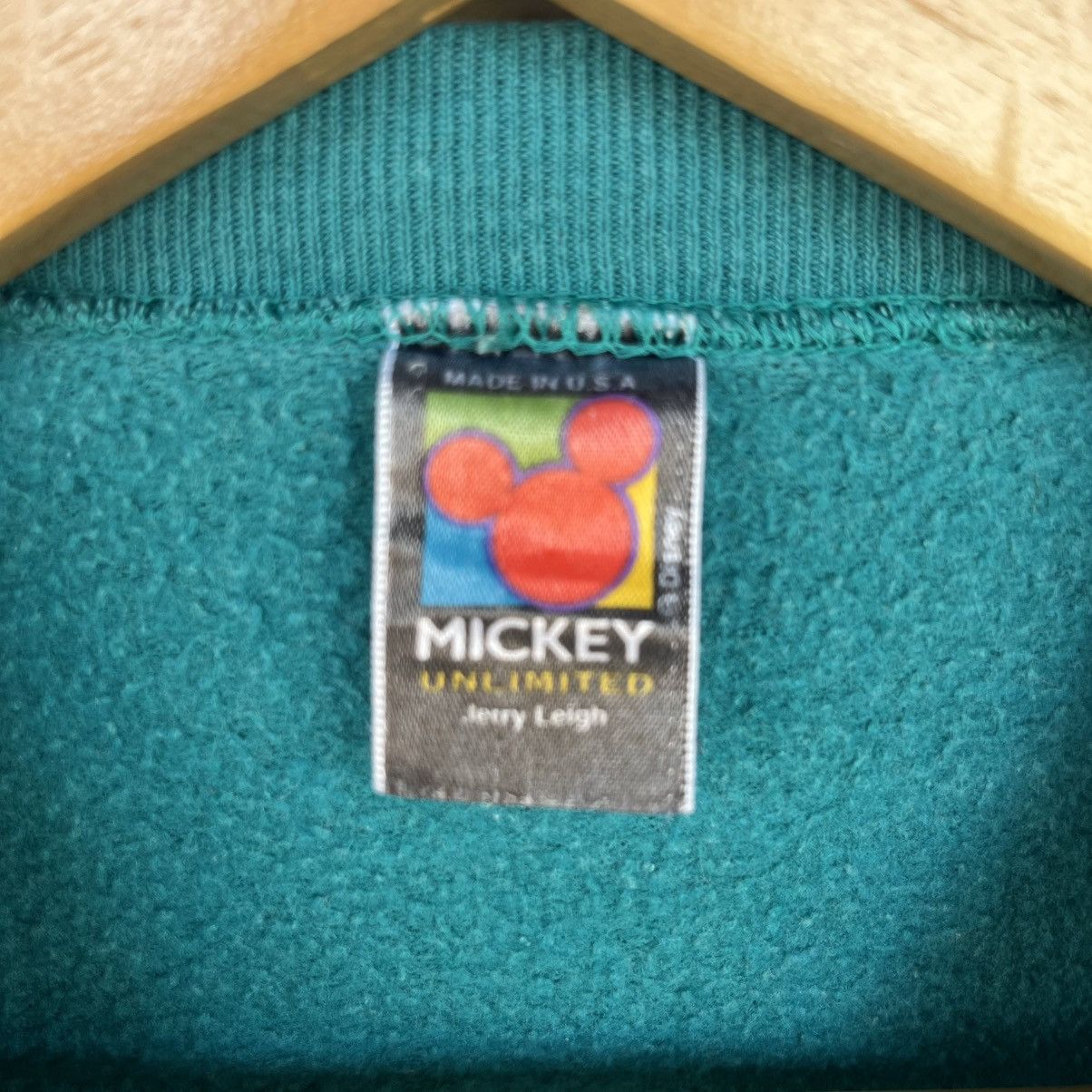 Other Vintage Disney Mickey Mouse ChristmasGreen Sweatshirt Size L Size L / US 10 / IT 46 - 6 Thumbnail