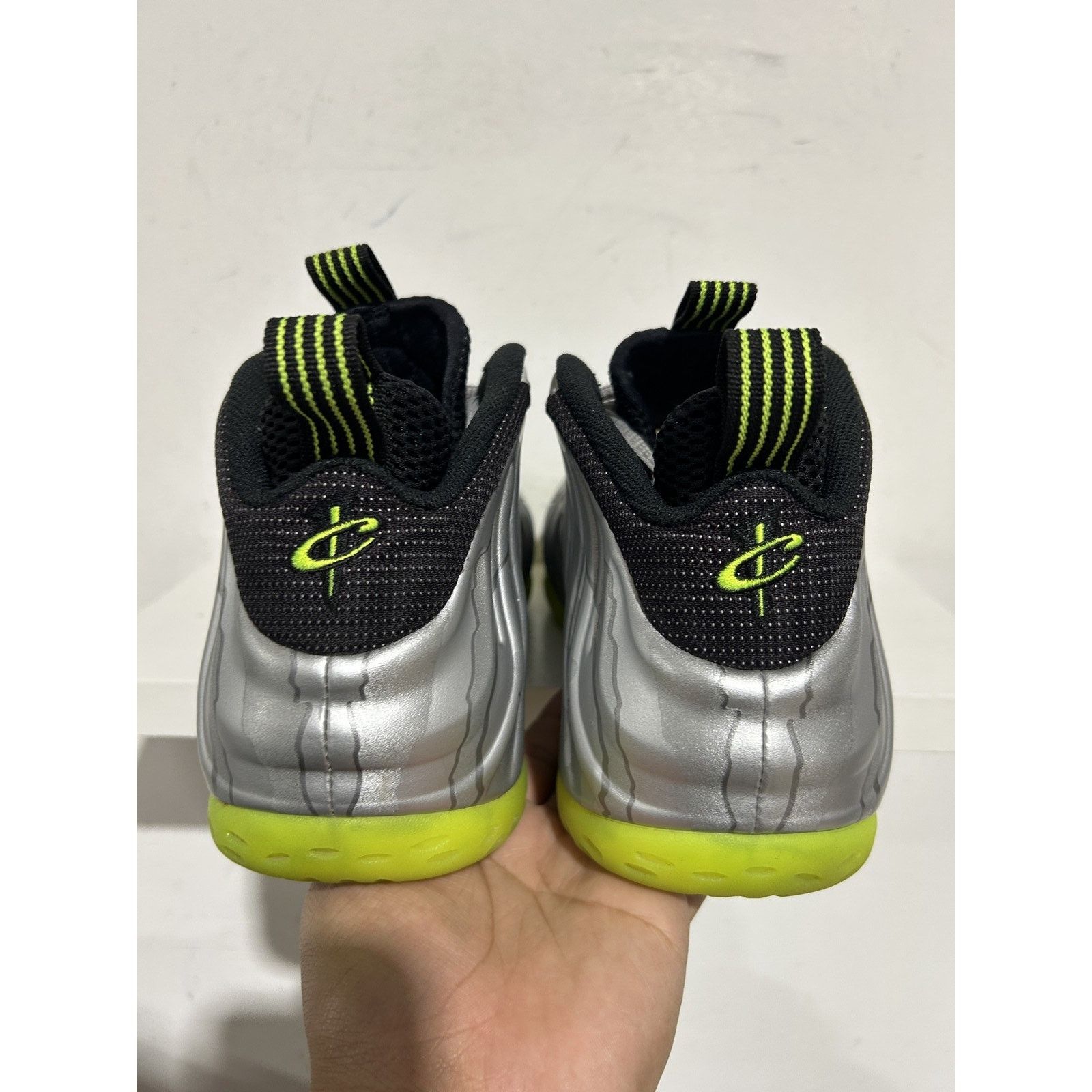 Nike NIKE AIR FOAMPOSITE SILVER VOLT CAMO SIZE 10.5 PREOWNED Size US 10.5 / EU 43-44 - 3 Thumbnail