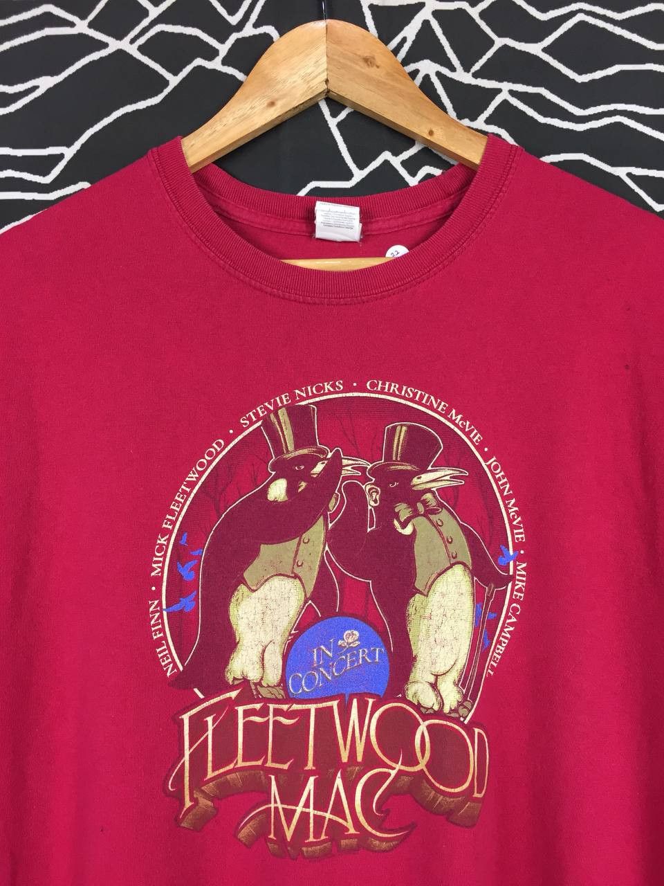 Band Tees × Vintage Fleetwood Mac British Rock Band In Concert 2019 Tour Tee Size US L / EU 52-54 / 3 - 3 Thumbnail