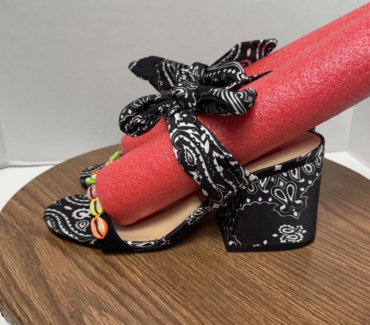 SCHUTZ Schutz Malia Embellished Shell Bandana Slide Tie Sandals Size US 9 / IT 39 - 2 Thumbnail