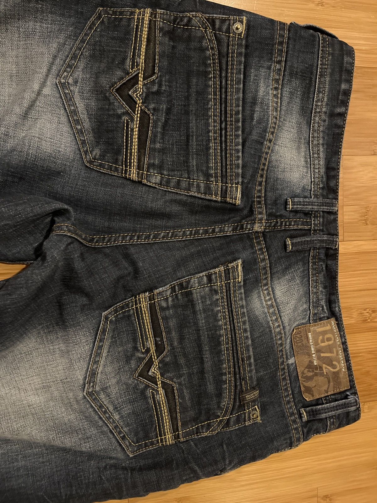 Buffalo David Bitton Buffalo Slim boot cut jeans Size US 30 / EU 46 - 4 Thumbnail