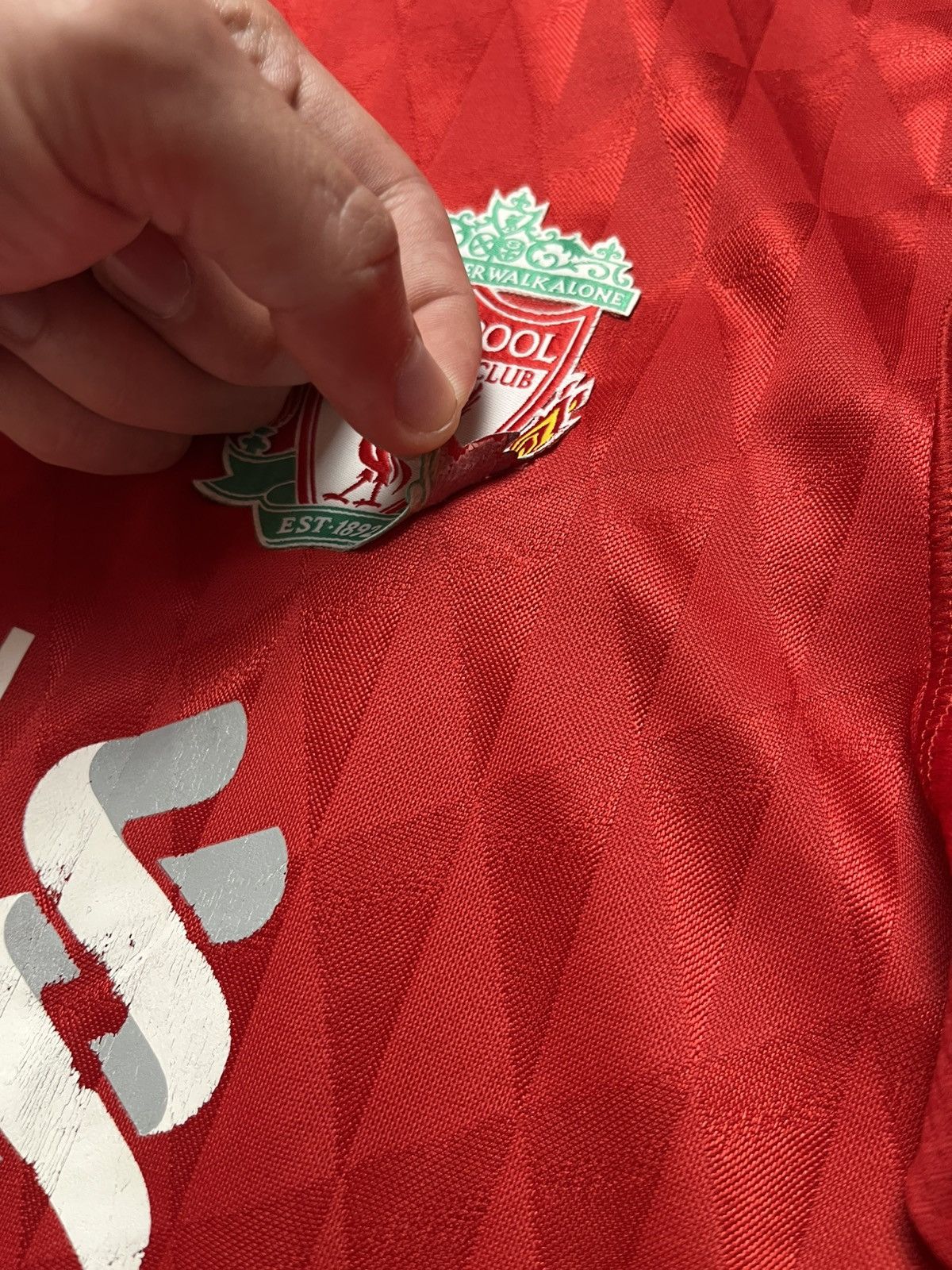 Adidas LIVERPOOL 2010 2012 HOME SHIRT JERSEY ADIDAS P96763 sz S MEN Size US S / EU 44-46 / 1 - 10 Thumbnail