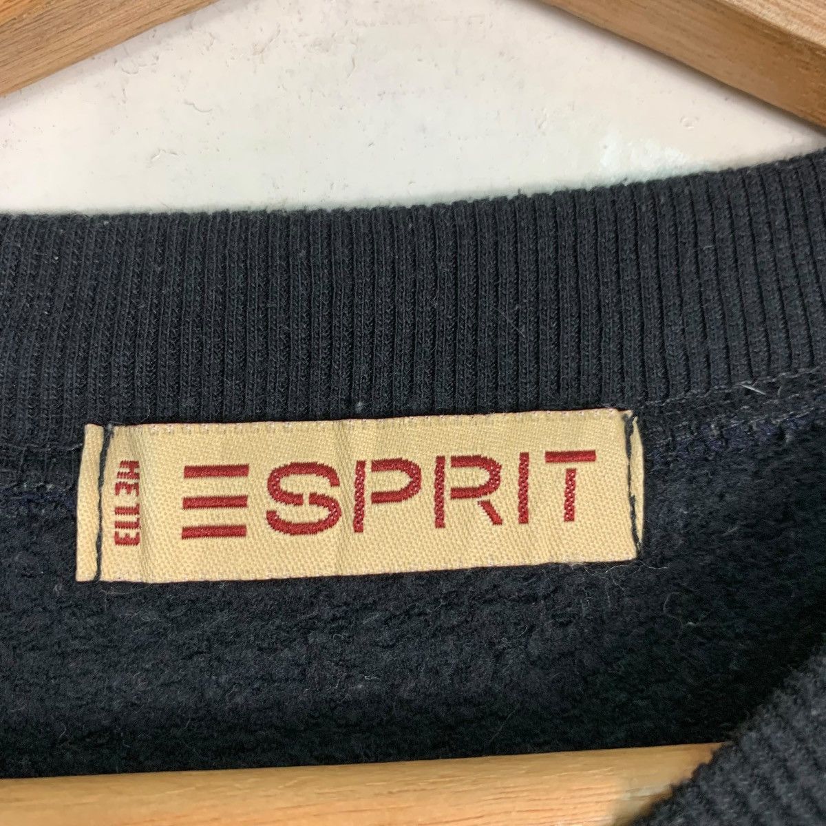 Esprit ESPRIT Embroidery Big Logo Pullover Sweater #0591-C28 Size US XL / EU 56 / 4 - 11 Thumbnail