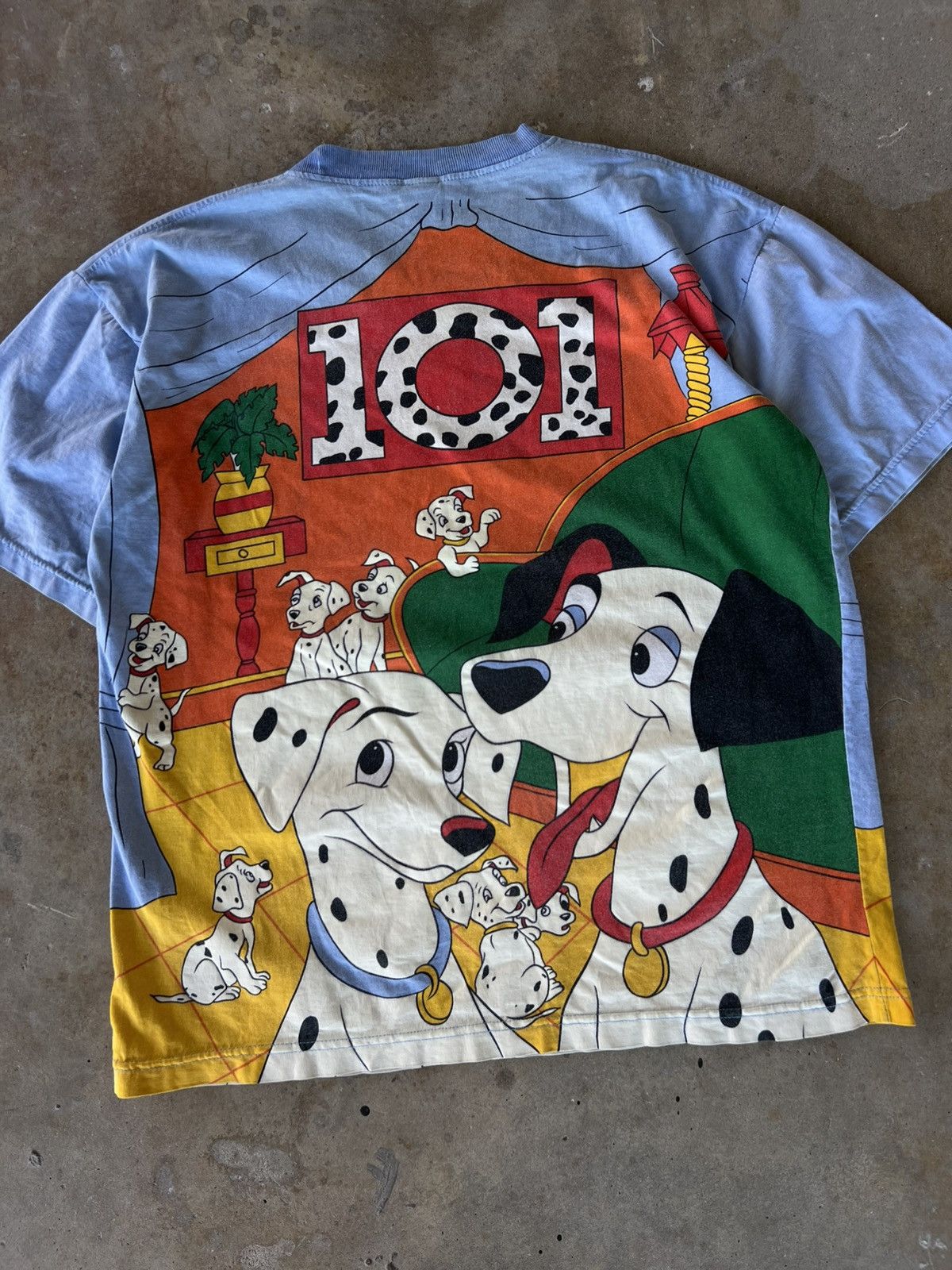 Disney Vintage RARE 90’s Disney Mickey 101 Dalmatian’s AOP T Shirt Size US L / EU 52-54 / 3 - 3 Thumbnail