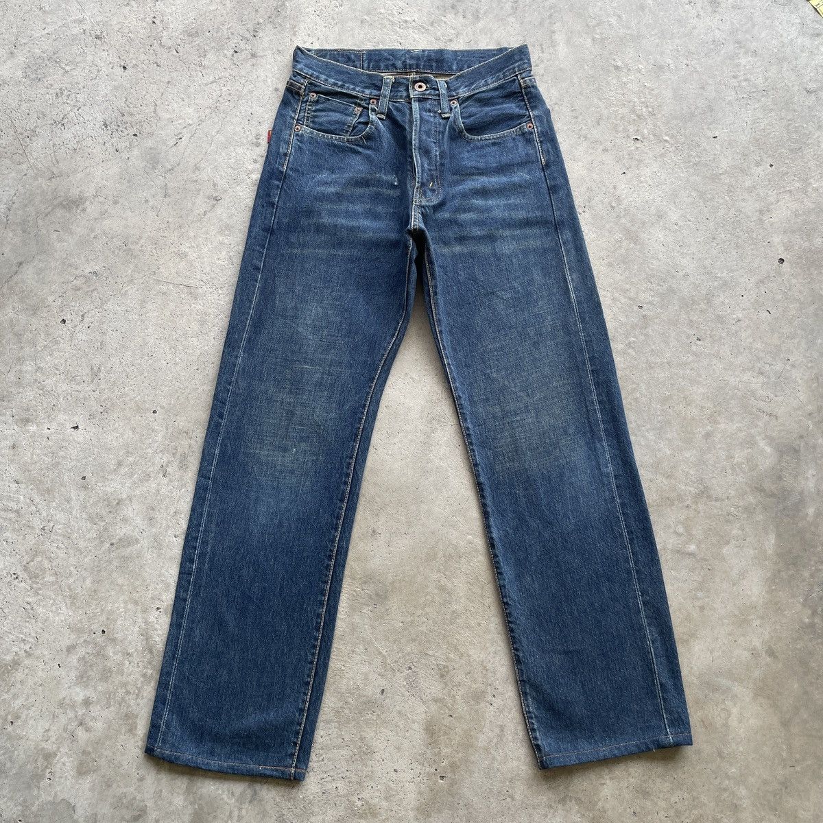 Japanese Brand × Jean Vintage Japan Gl Heart Fly Button Jeans Denim Pants W27 Size US 27 - 1 Thumbnail