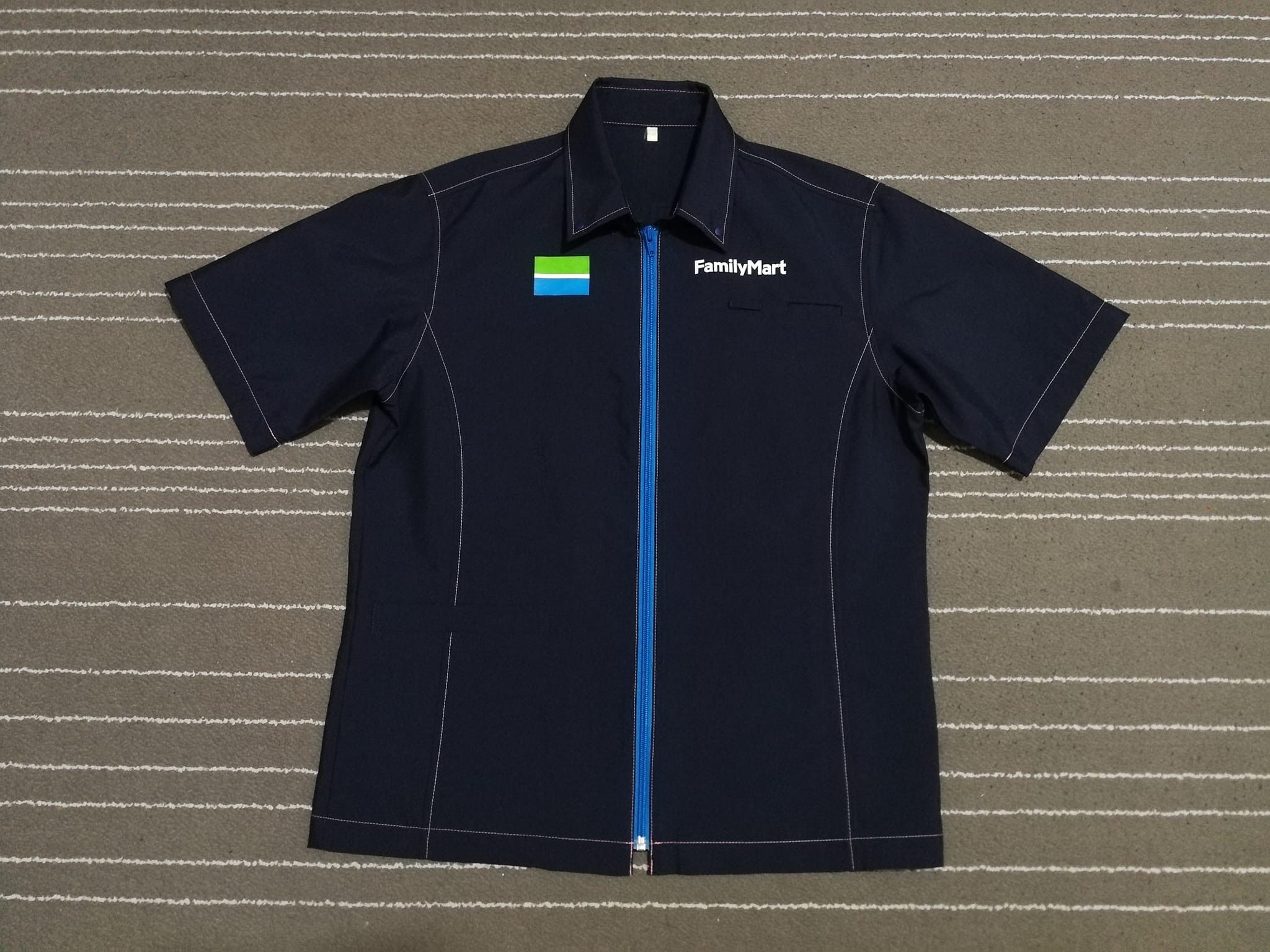 Japanese Brand × Vintage Family Mart OG Uniform unisex S 7171 Size US S / EU 44-46 / 1 - 1 Thumbnail