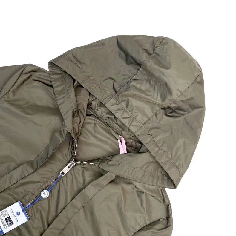 Prada Prada Pocket triangle standard windbreaker jacket Size US XXS / EU 40 - 3 Thumbnail