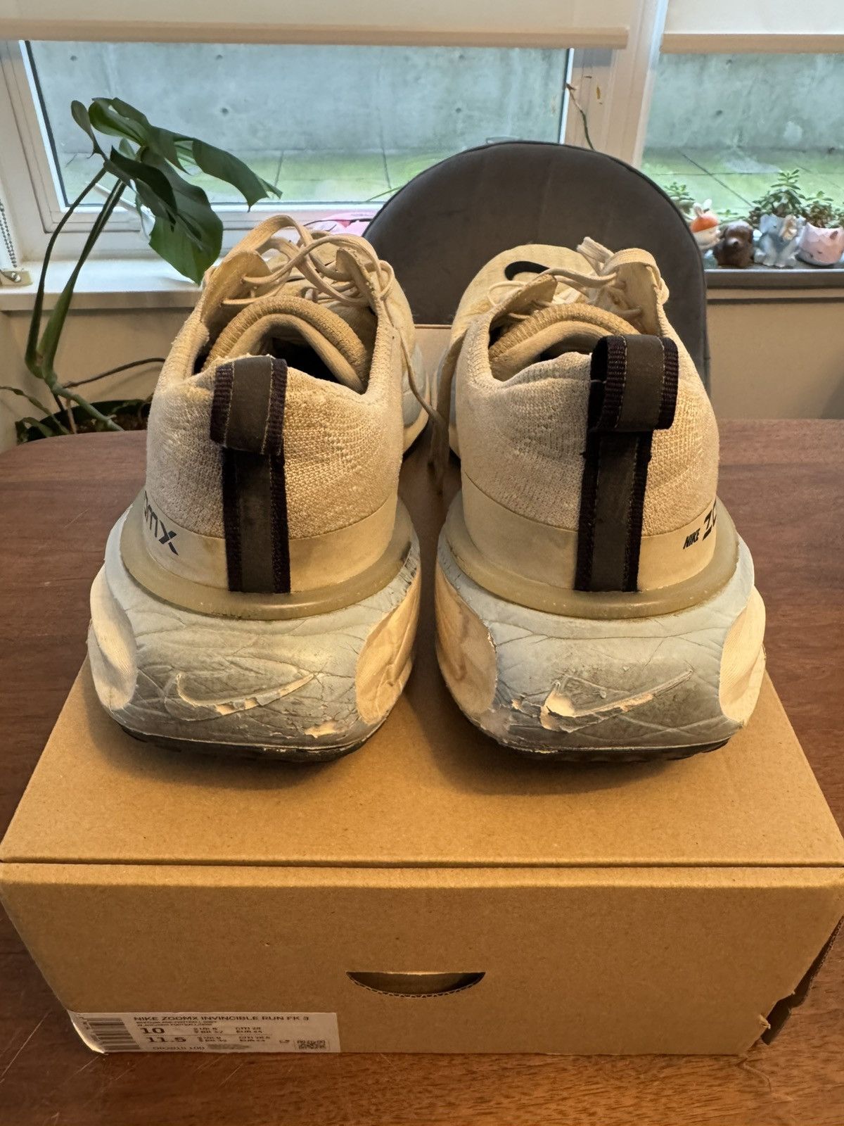Nike Nike Invincible Run 3 Size US 10 / EU 43 - 4 Thumbnail