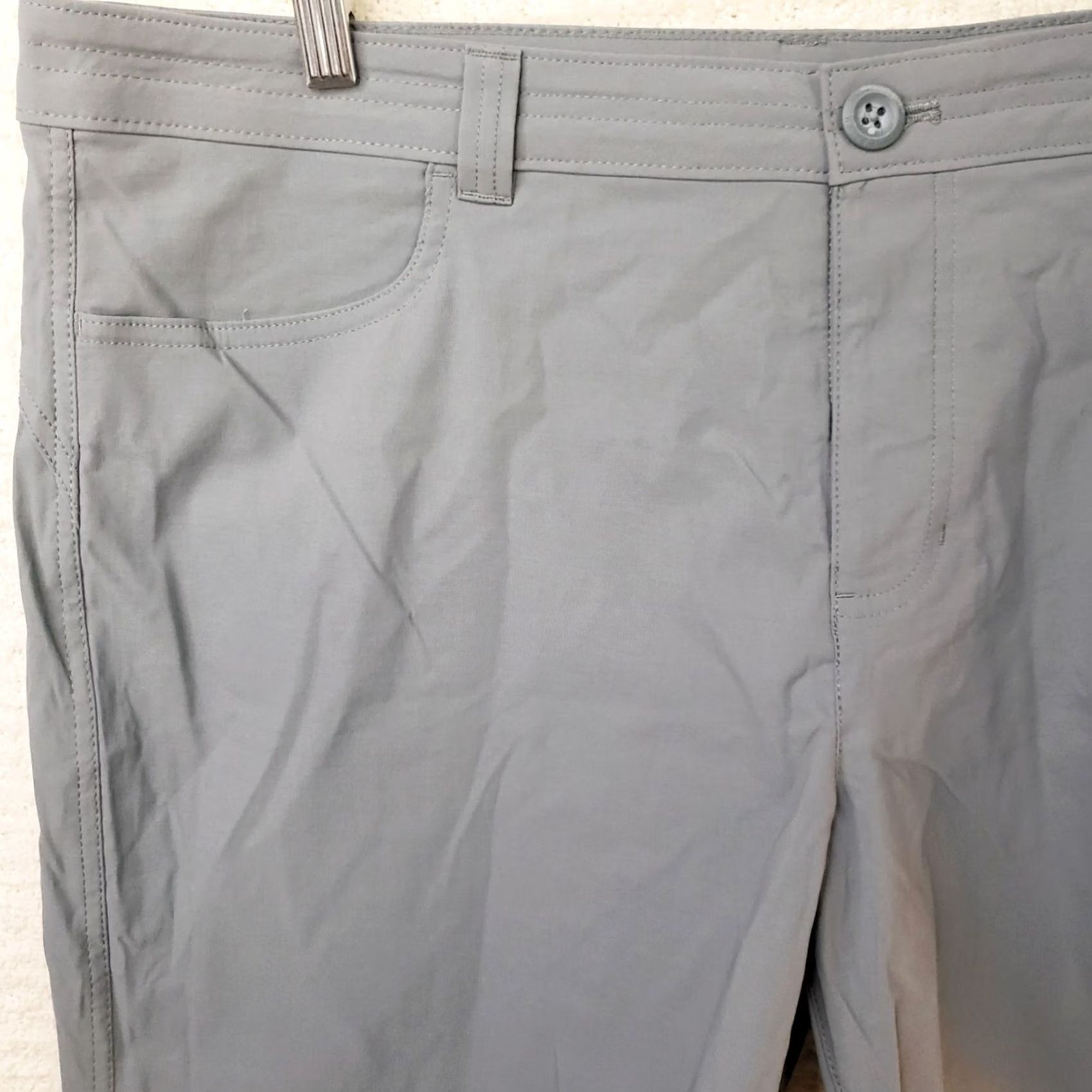 Eddie Bauer VINTAGE? No — Eddie Bauer Womens Hiking Chino Shorts Gray 7" Inseam Size 16 Nylon Stretch Regular Waist 36 Zip Size 25" / US 0 / IT 36 - 2 Thumbnail
