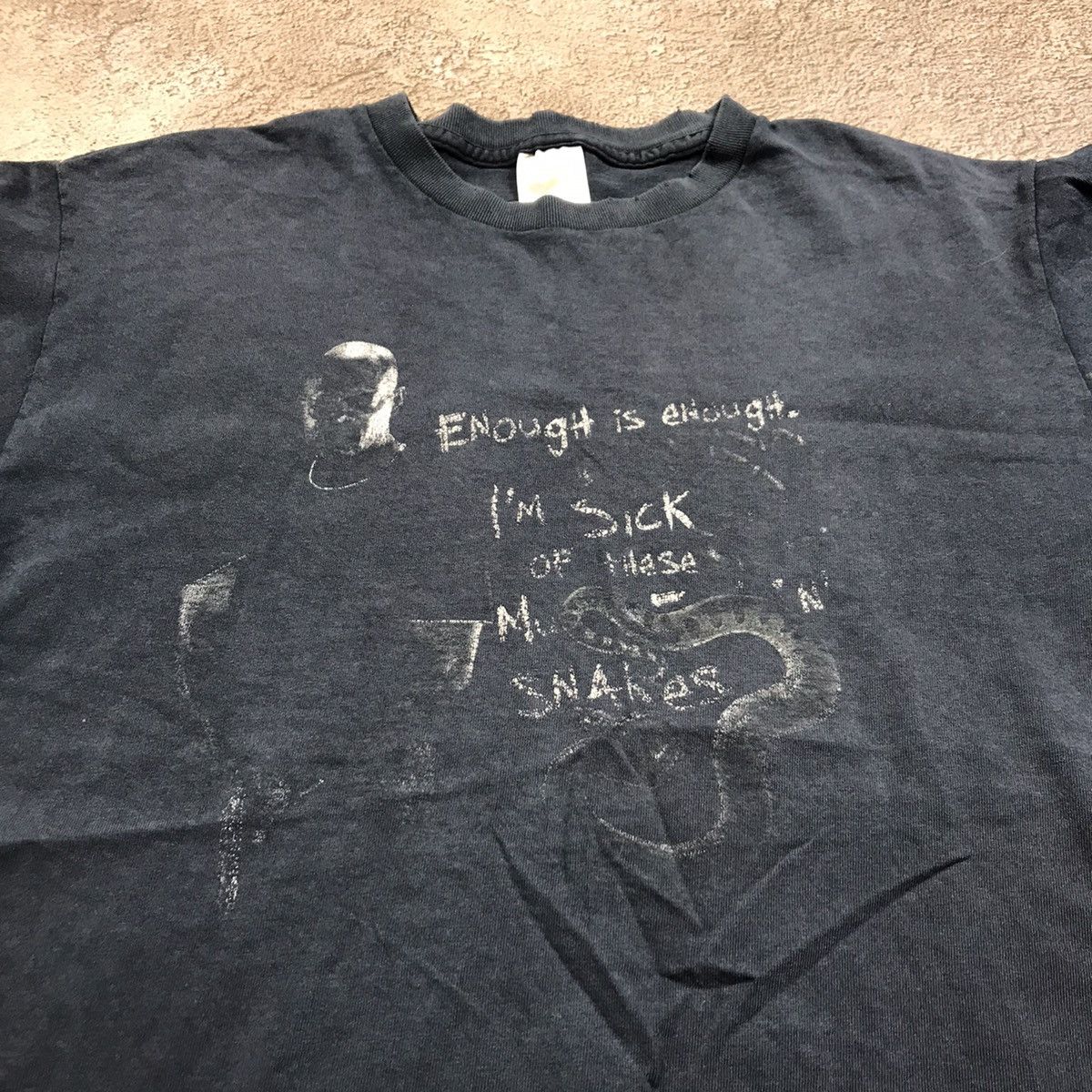 Vintage Vintage 90s Sun Faded Graphic Tee Grunge Skate Y2K Baggy L Size US L / EU 52-54 / 3 - 3 Thumbnail